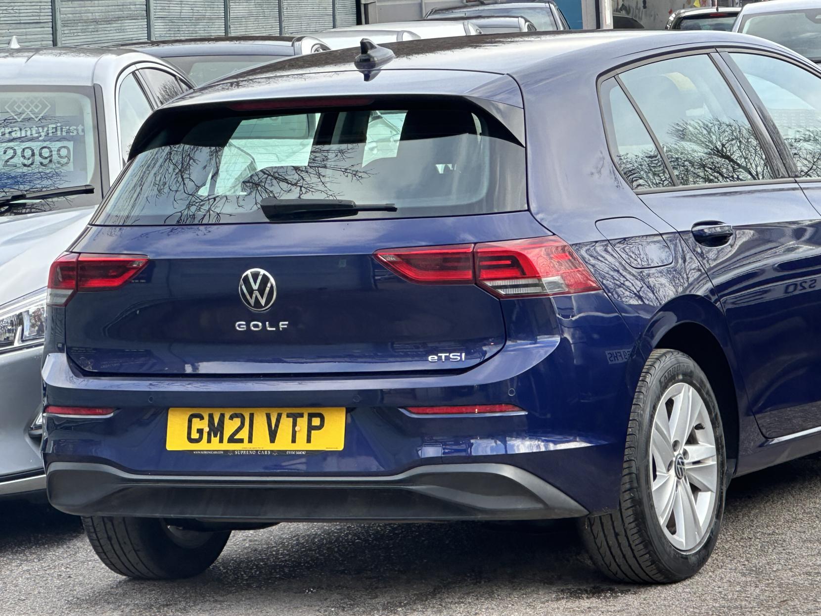 Volkswagen Golf 1.5 eTSI MHEV Life Hatchback 5dr Petrol Hybrid DSG Euro 6 (s/s) (150 ps)