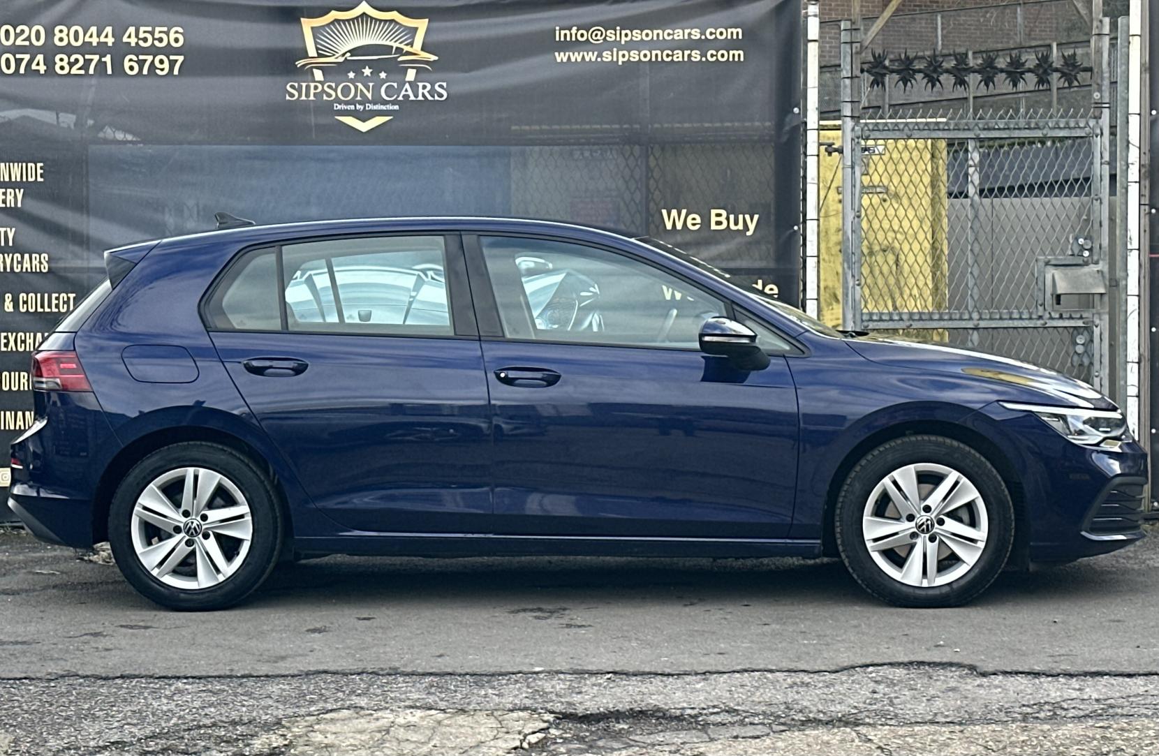 Volkswagen Golf 1.5 eTSI MHEV Life Hatchback 5dr Petrol Hybrid DSG Euro 6 (s/s) (150 ps)