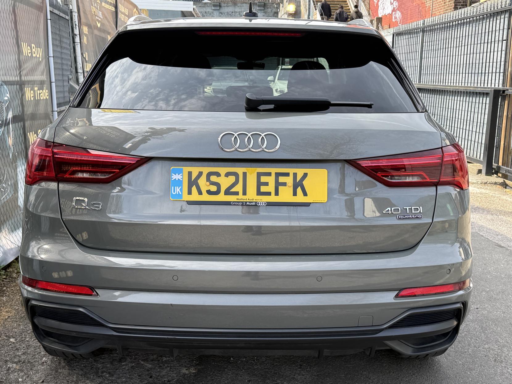 Audi Q3 2.0 TDI 40 S line SUV 5dr Diesel S Tronic quattro Euro 6 (s/s) (200 ps)