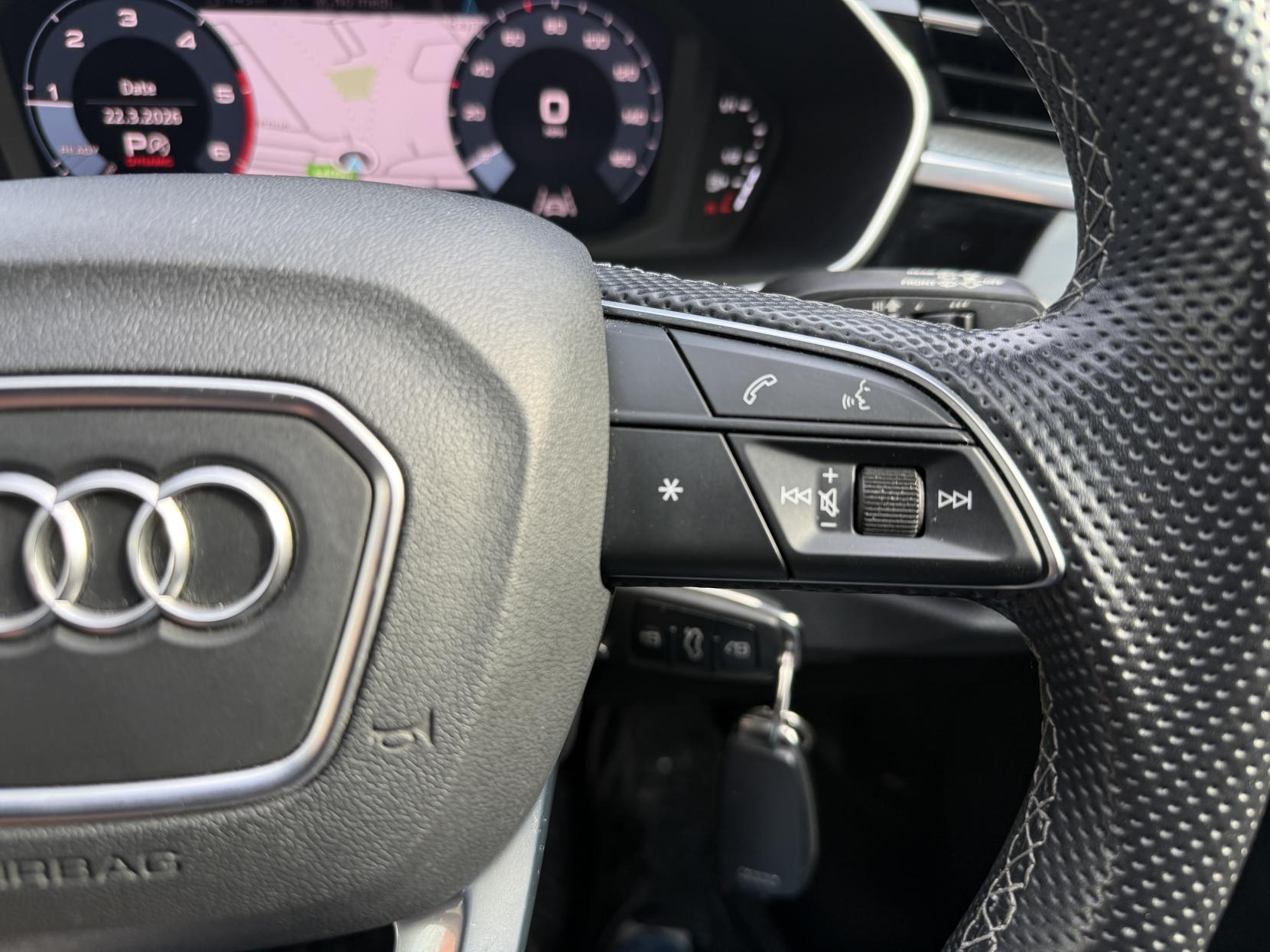 Audi Q3 2.0 TDI 40 S line SUV 5dr Diesel S Tronic quattro Euro 6 (s/s) (200 ps)