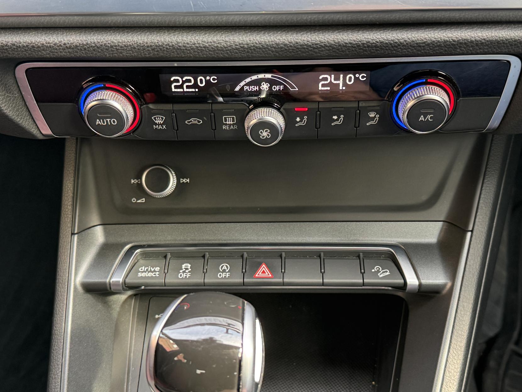 Audi Q3 2.0 TDI 40 S line SUV 5dr Diesel S Tronic quattro Euro 6 (s/s) (200 ps)