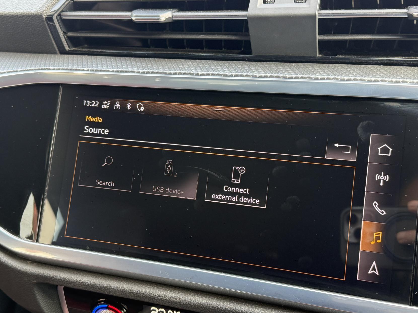 Audi Q3 2.0 TDI 40 S line SUV 5dr Diesel S Tronic quattro Euro 6 (s/s) (200 ps)