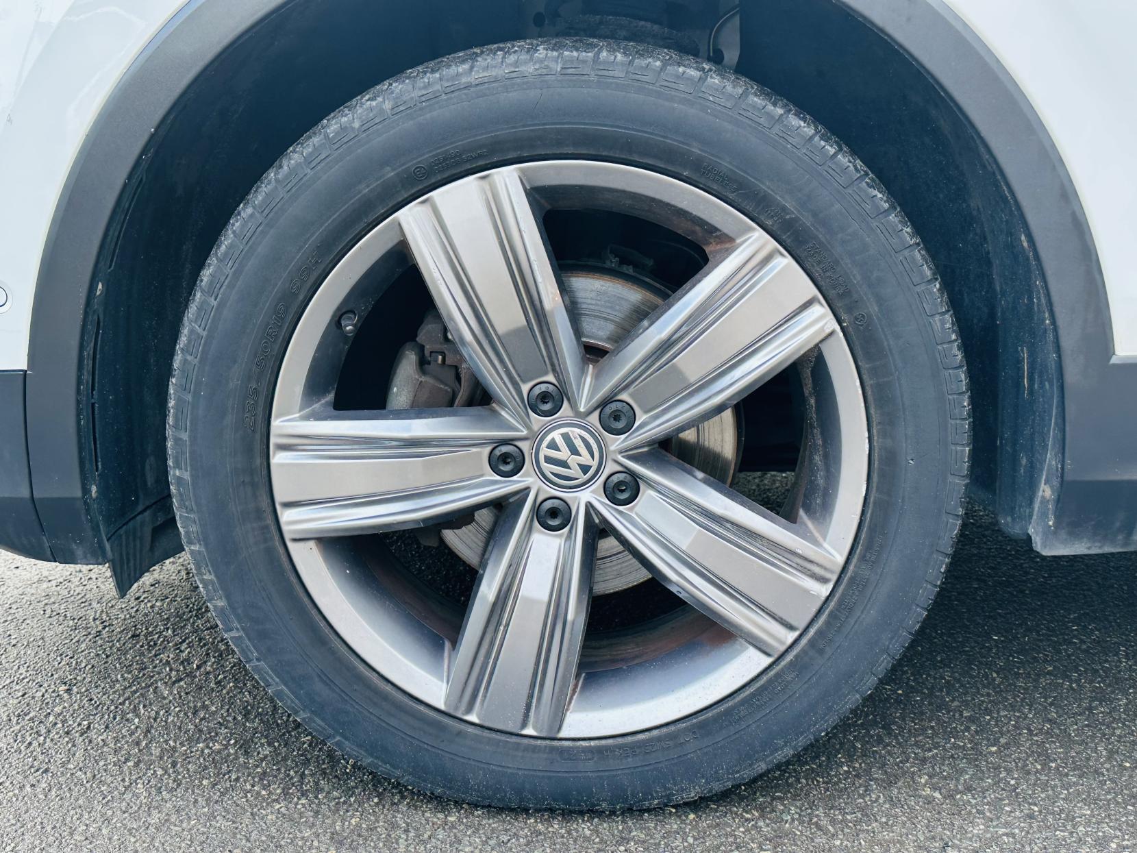 Volkswagen Tiguan 2.0 TDI Match SUV 5dr Diesel DSG 4Motion Euro 6 (s/s) (150 ps)