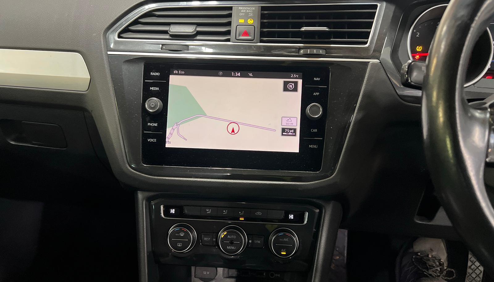 Volkswagen Tiguan 2.0 TDI Match SUV 5dr Diesel DSG 4Motion Euro 6 (s/s) (150 ps)