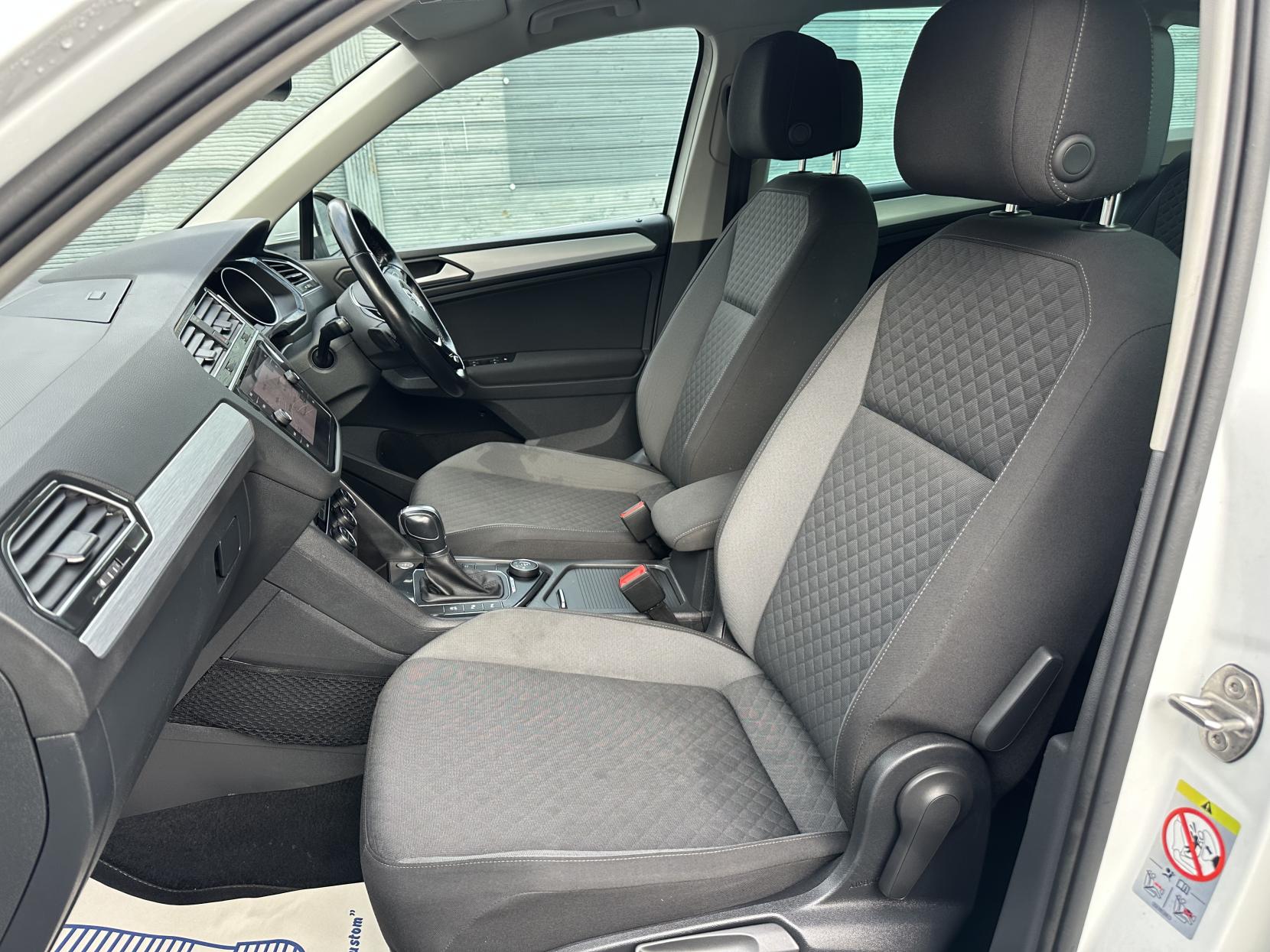 Volkswagen Tiguan 2.0 TDI Match SUV 5dr Diesel DSG 4Motion Euro 6 (s/s) (150 ps)