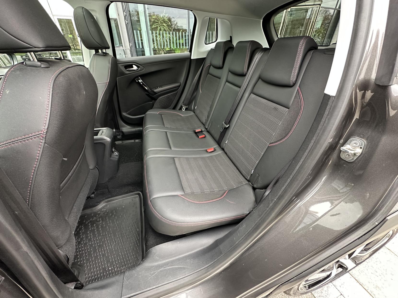 Peugeot 2008 1.2 PureTech GPF GT Line SUV 5dr Petrol Manual Euro 6 (s/s) (130 ps)