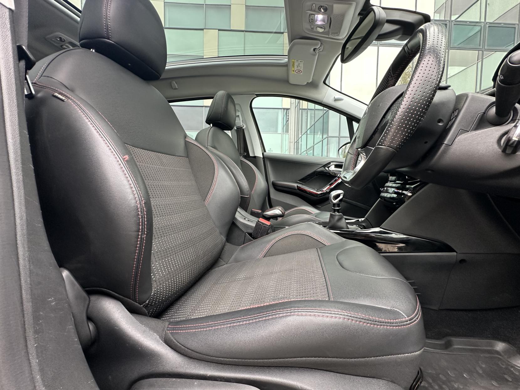 Peugeot 2008 1.2 PureTech GPF GT Line SUV 5dr Petrol Manual Euro 6 (s/s) (130 ps)