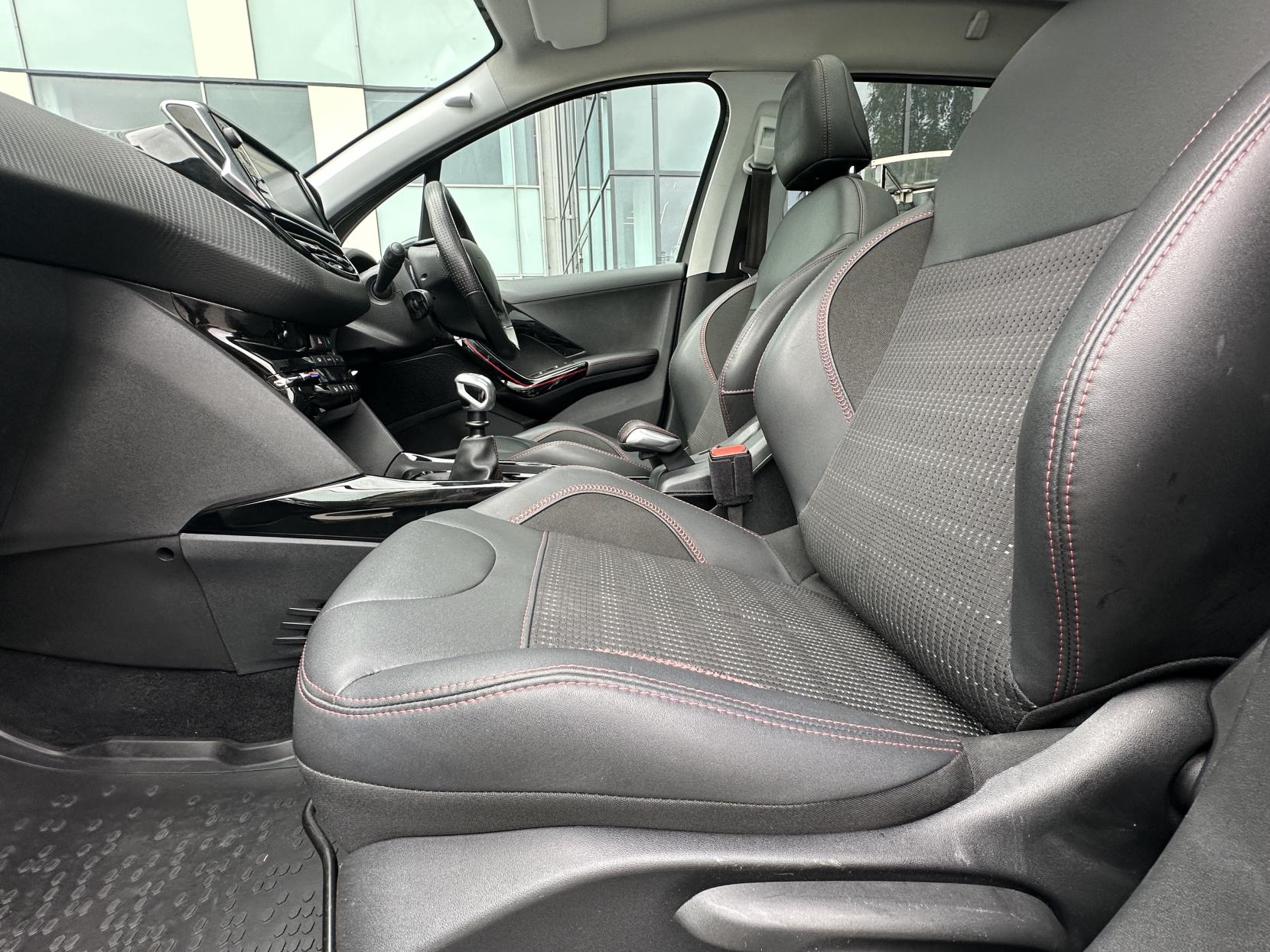 Peugeot 2008 1.2 PureTech GPF GT Line SUV 5dr Petrol Manual Euro 6 (s/s) (130 ps)