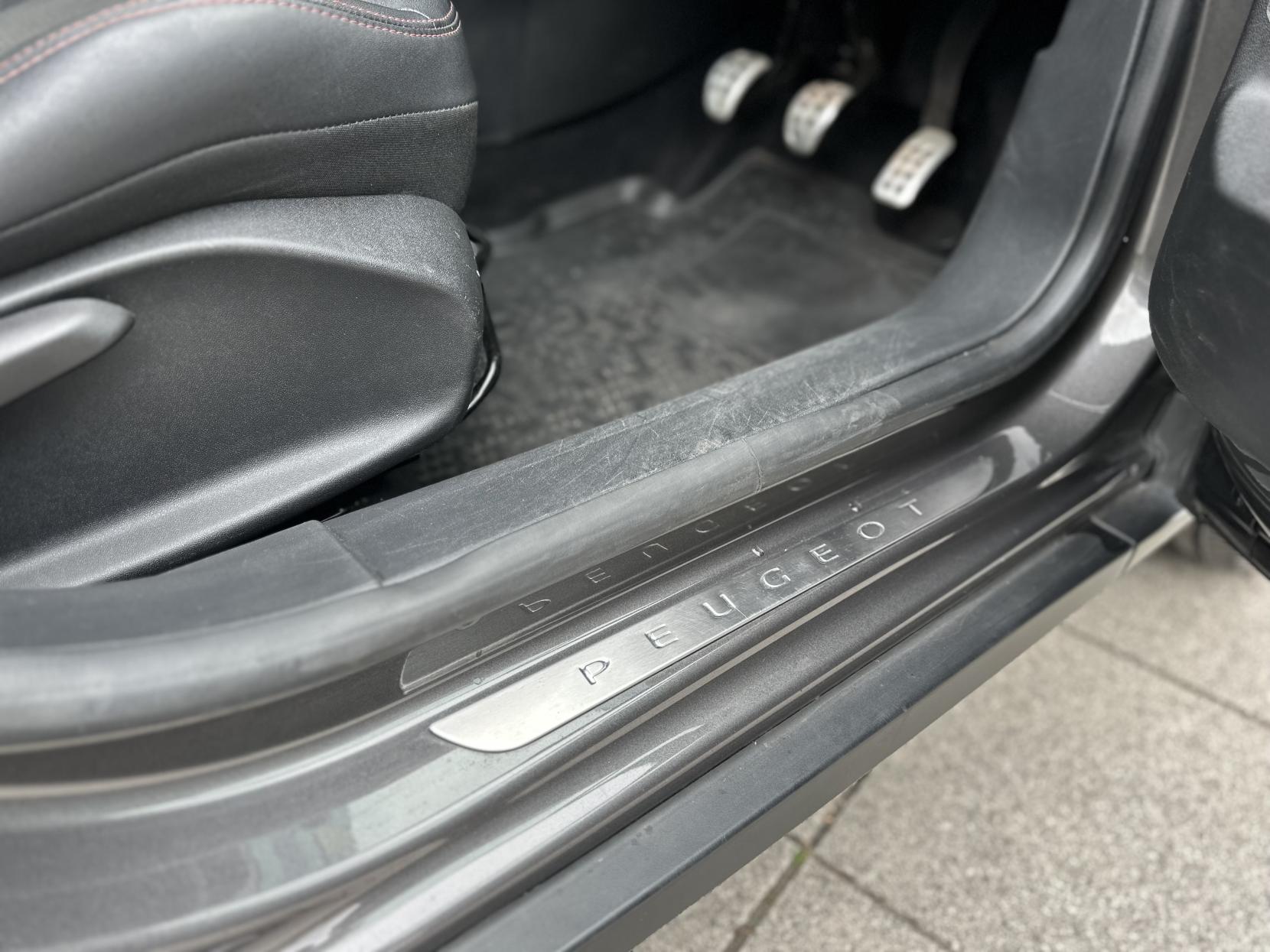 Peugeot 2008 1.2 PureTech GPF GT Line SUV 5dr Petrol Manual Euro 6 (s/s) (130 ps)