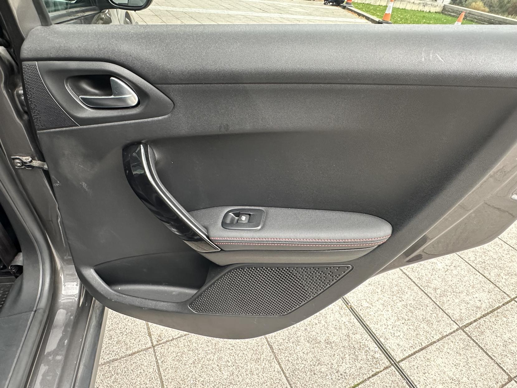 Peugeot 2008 1.2 PureTech GPF GT Line SUV 5dr Petrol Manual Euro 6 (s/s) (130 ps)