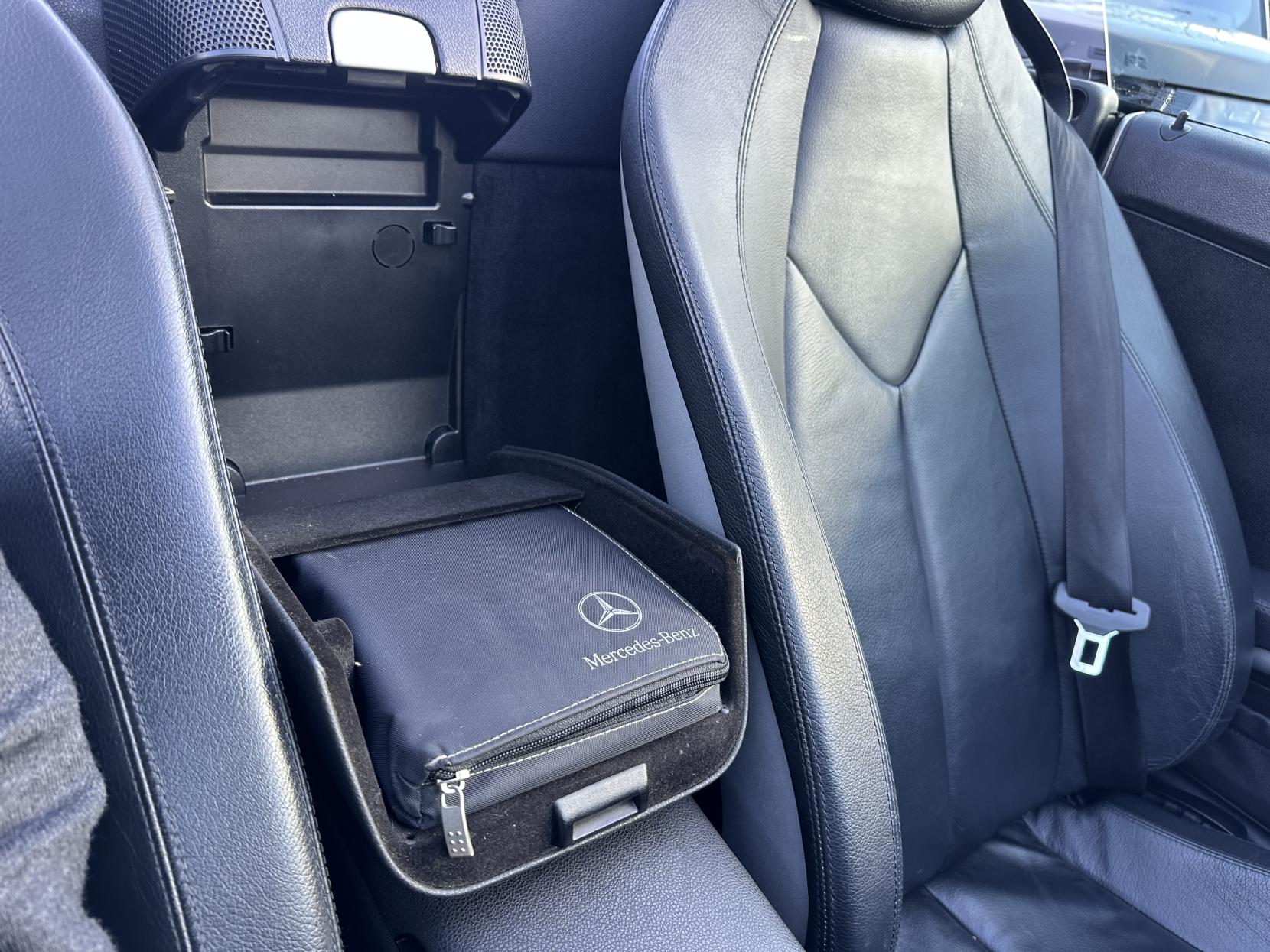 Mercedes-Benz SLK 1.8 SLK200 Kompressor Convertible 2dr Petrol Automatic (211 g/km, 163 bhp)