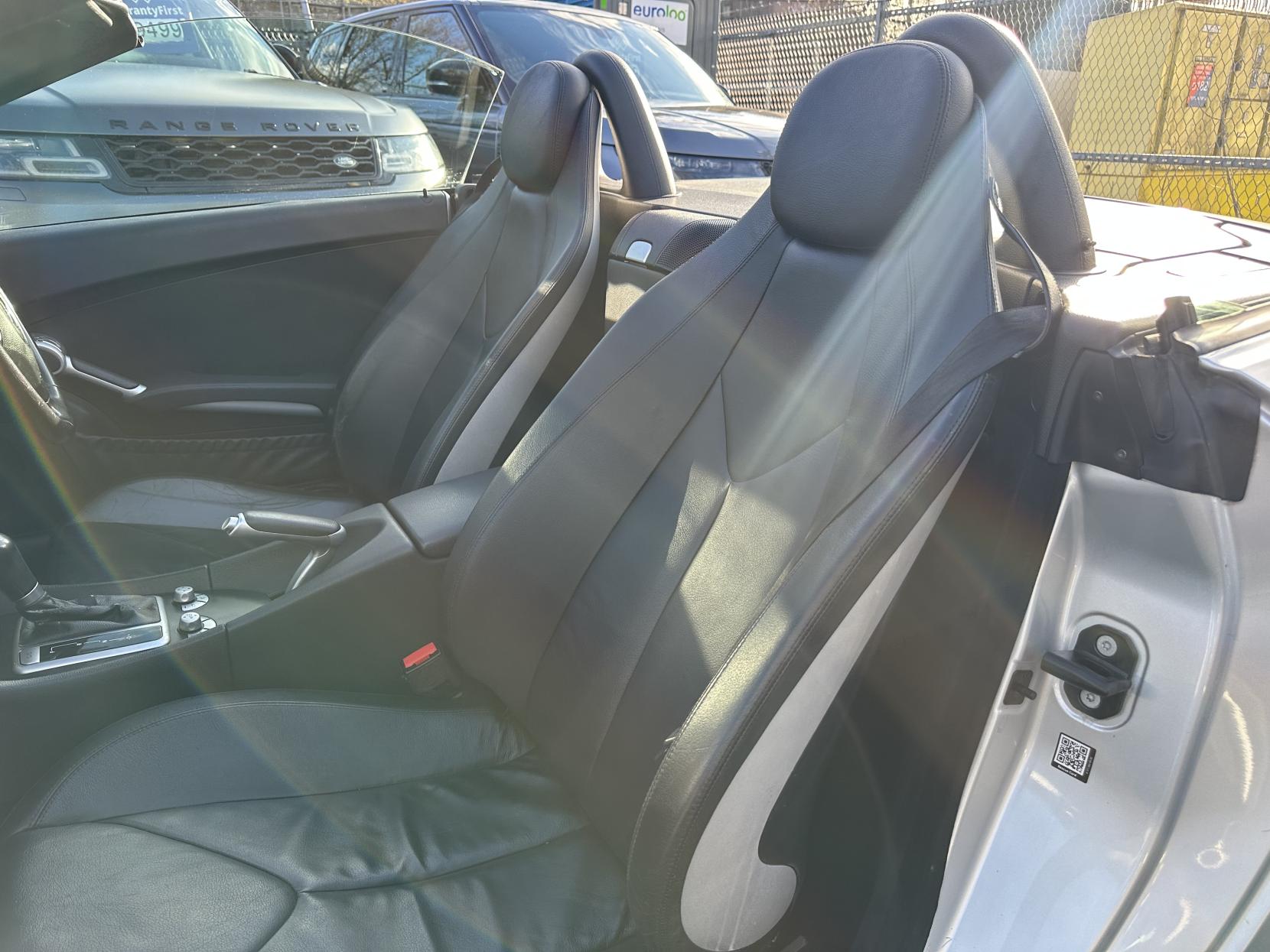 Mercedes-Benz SLK 1.8 SLK200 Kompressor Convertible 2dr Petrol Automatic (211 g/km, 163 bhp)