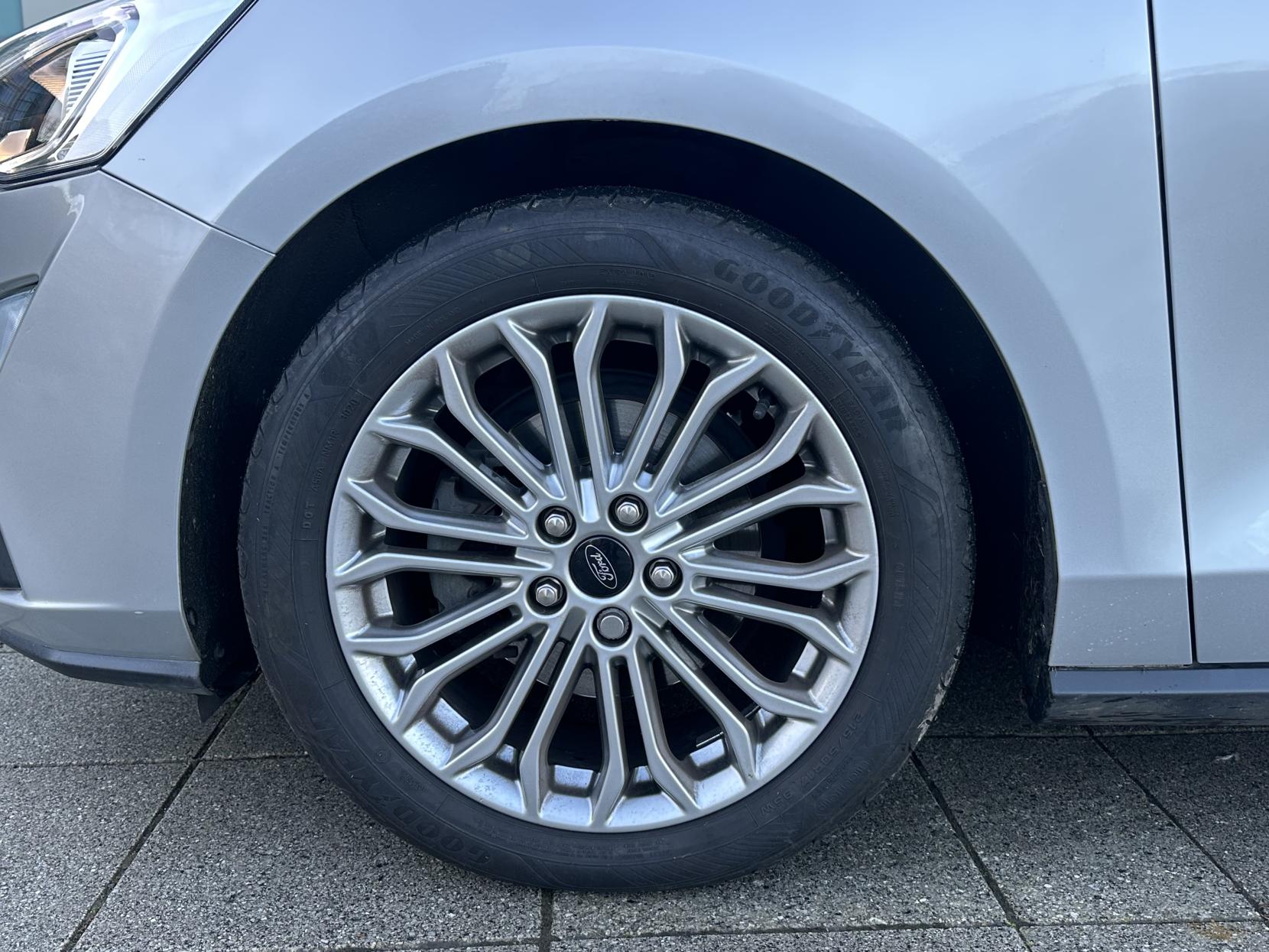 Ford Focus 1.0T EcoBoost Titanium X Hatchback 5dr Petrol Auto Euro 6 (s/s) (125 ps)