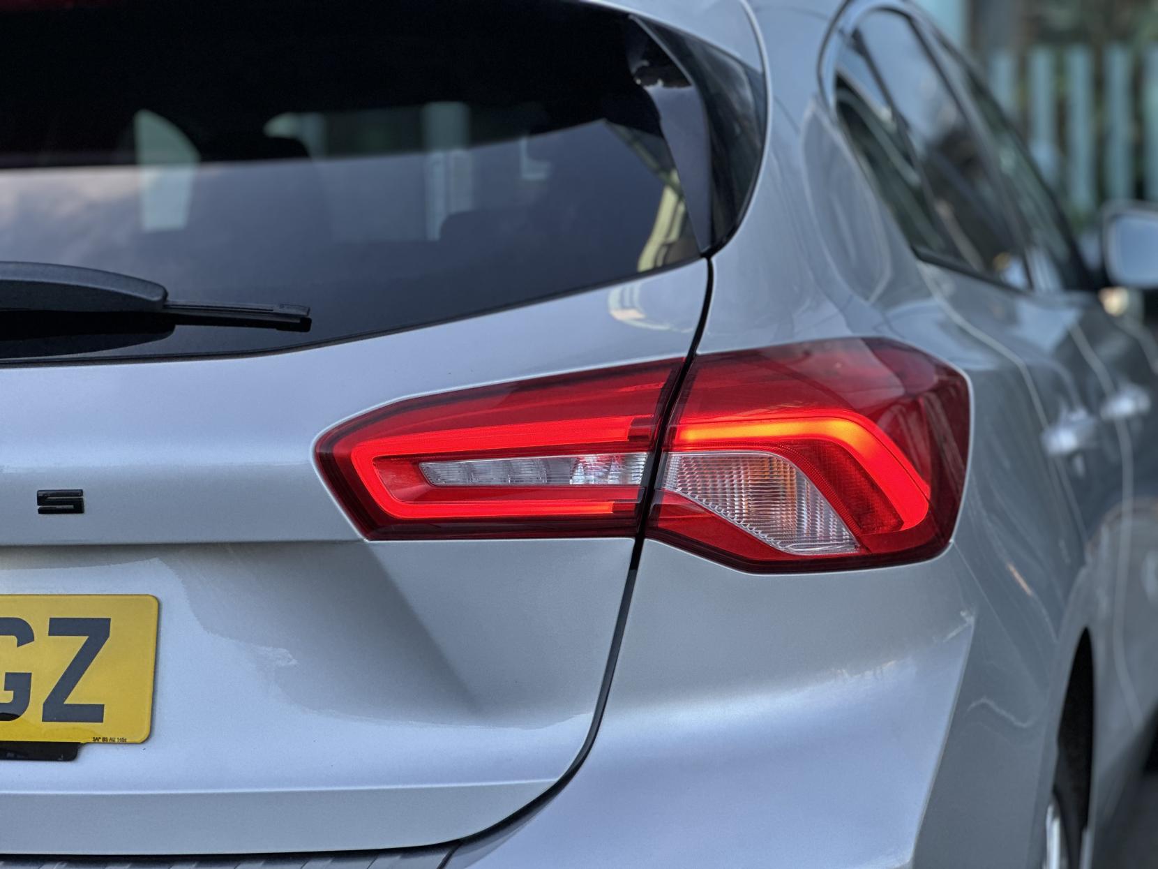 Ford Focus 1.0T EcoBoost Titanium X Hatchback 5dr Petrol Auto Euro 6 (s/s) (125 ps)