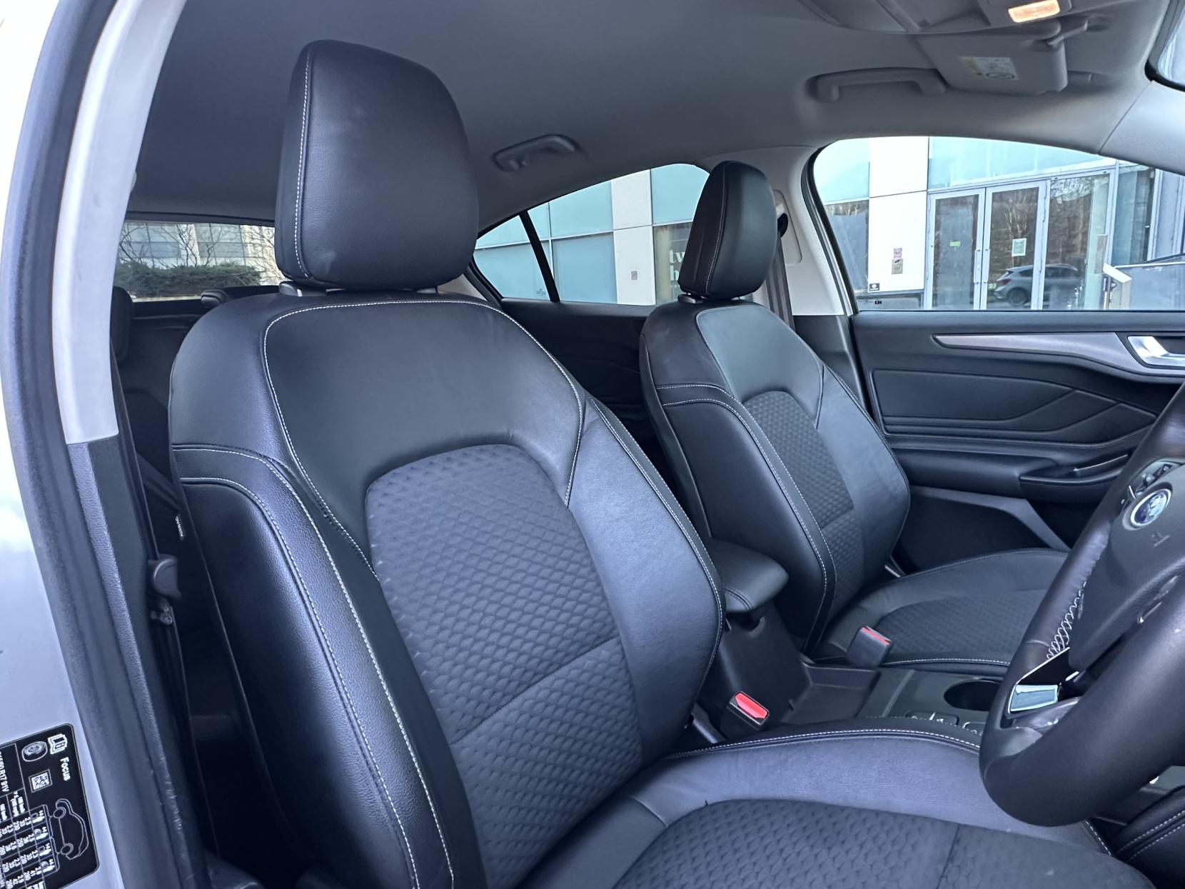 Ford Focus 1.0T EcoBoost Titanium X Hatchback 5dr Petrol Auto Euro 6 (s/s) (125 ps)