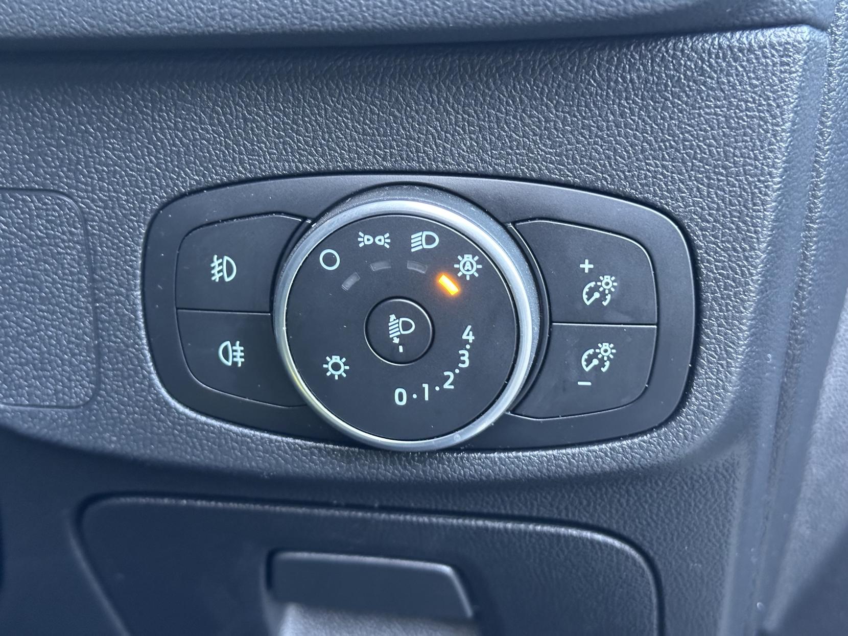 Ford Focus 1.0T EcoBoost Titanium X Hatchback 5dr Petrol Auto Euro 6 (s/s) (125 ps)