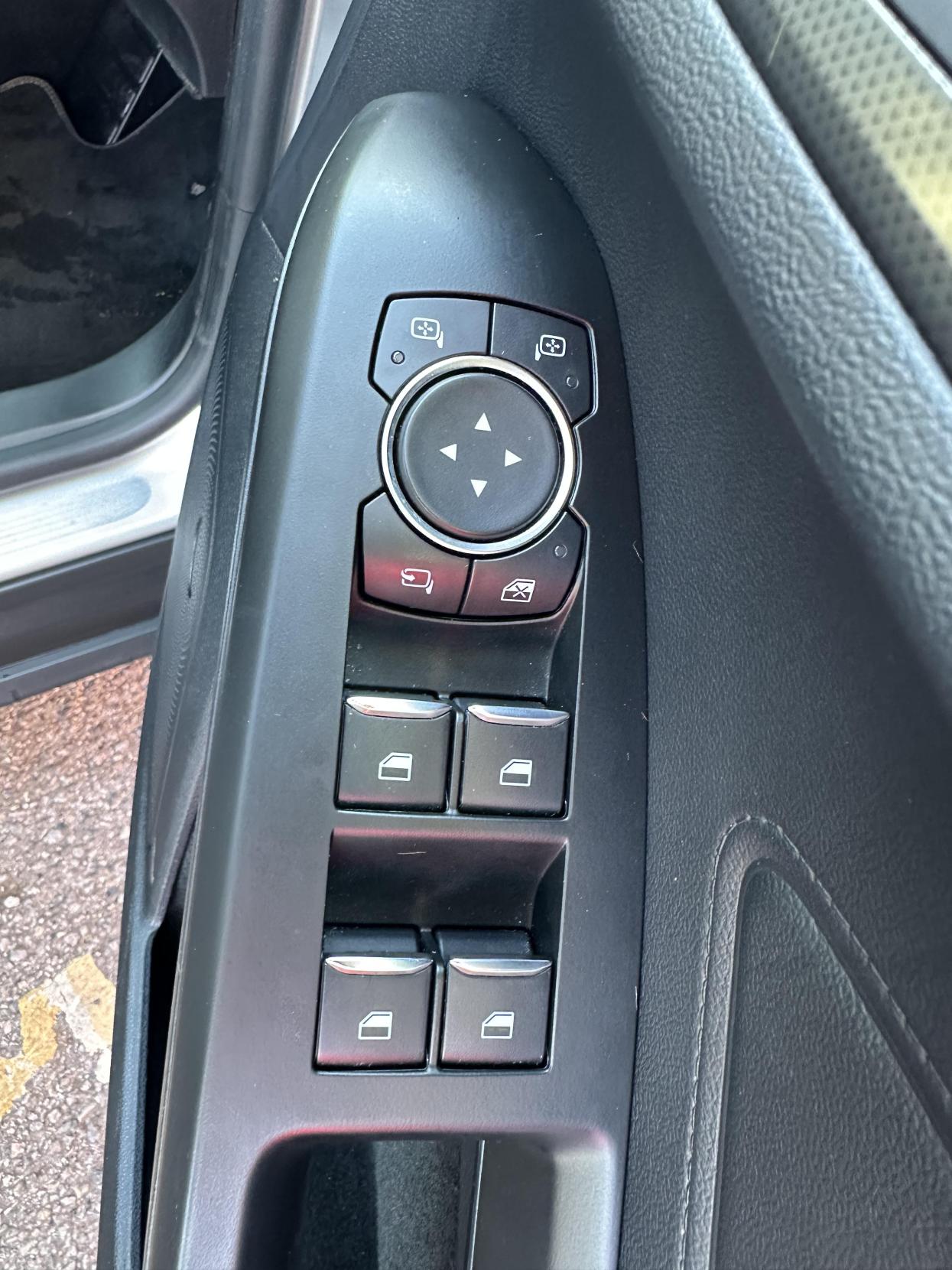 Ford Focus 1.0T EcoBoost Titanium X Hatchback 5dr Petrol Auto Euro 6 (s/s) (125 ps)