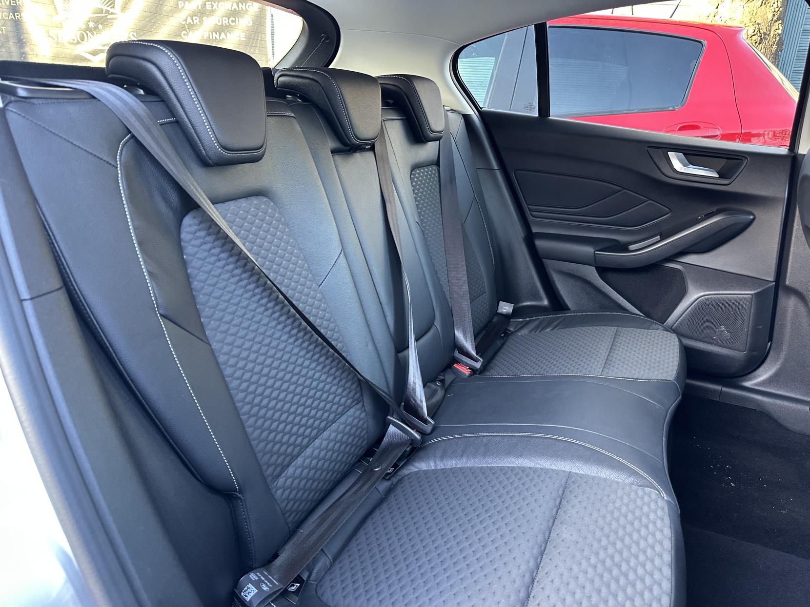 Ford Focus 1.0T EcoBoost Titanium X Hatchback 5dr Petrol Auto Euro 6 (s/s) (125 ps)