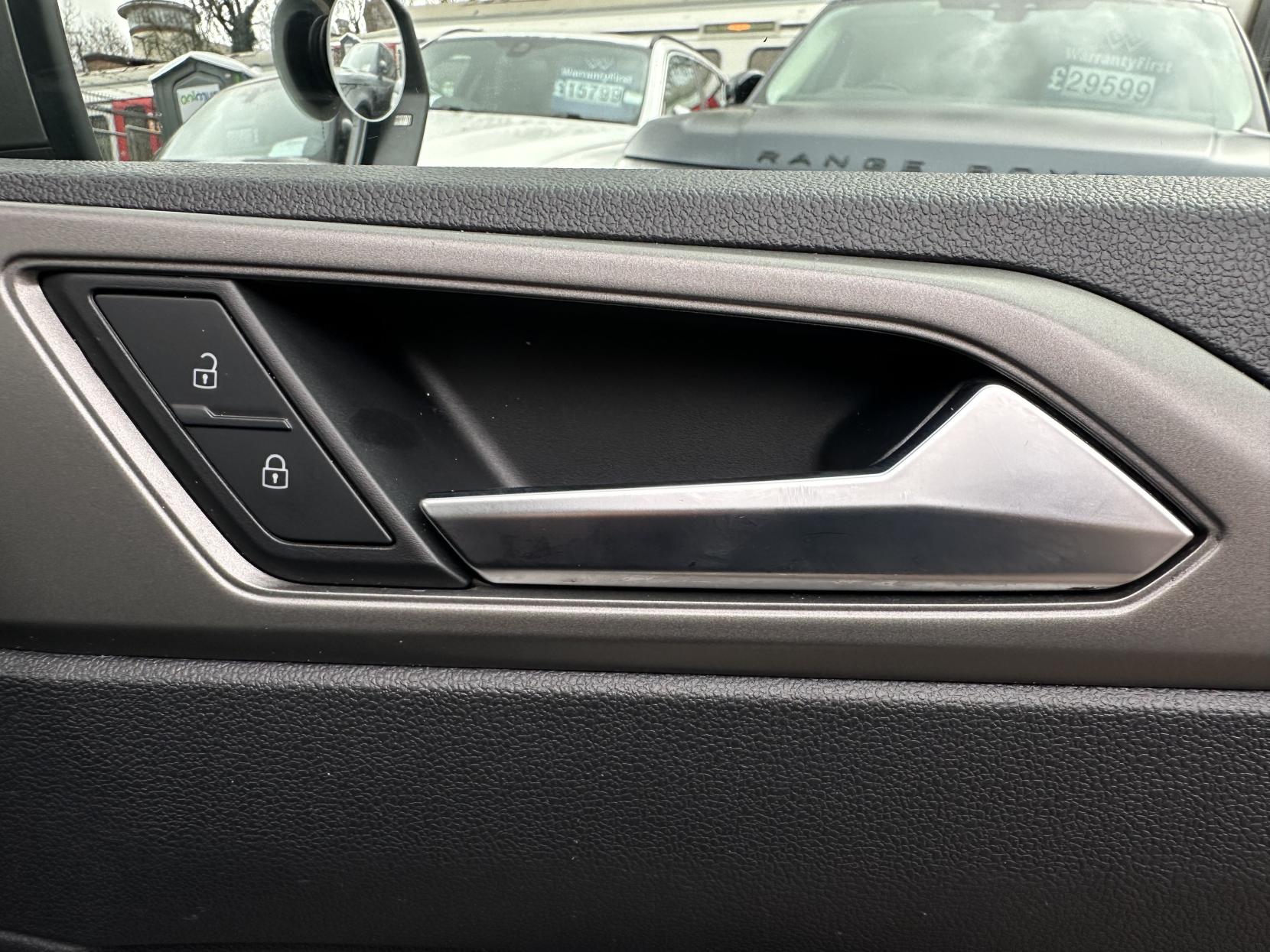 Volkswagen Polo 1.0 TSI SE Hatchback 5dr Petrol DSG Euro 6 (s/s) (95 ps)