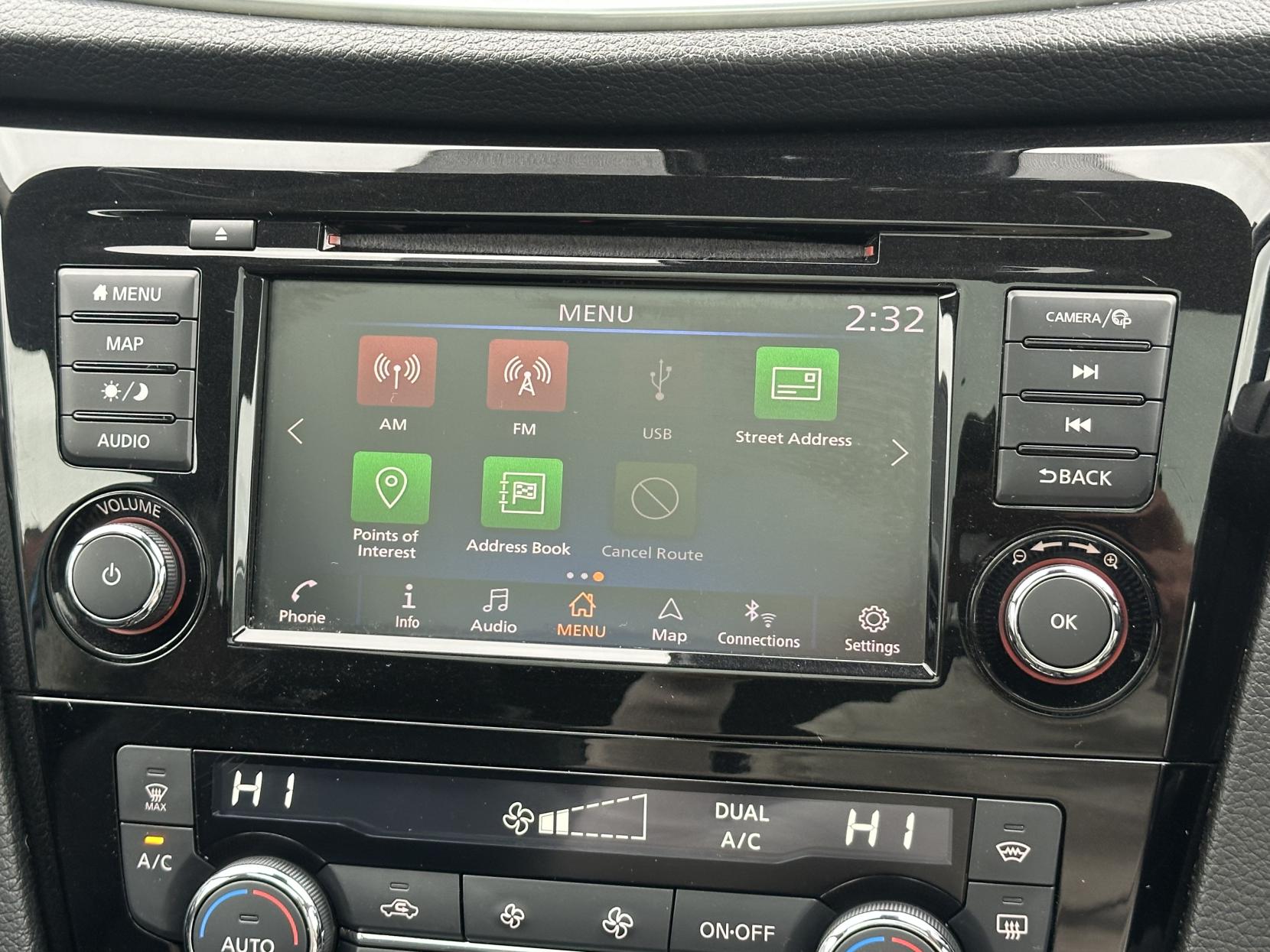 Nissan Qashqai 1.7 dCi Tekna SUV 5dr Diesel CVT 4WD Euro 6 (s/s) (150 ps)