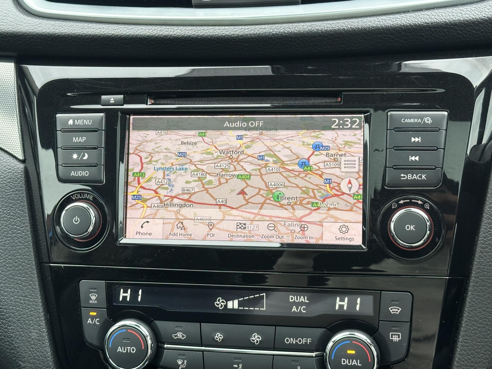 Nissan Qashqai 1.7 dCi Tekna SUV 5dr Diesel CVT 4WD Euro 6 (s/s) (150 ps)