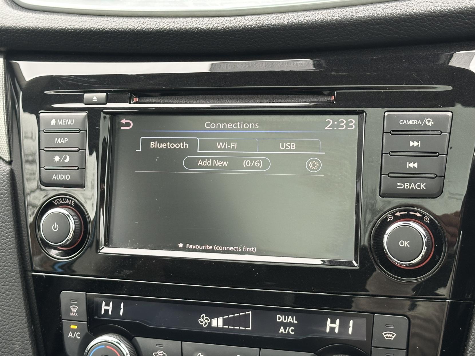 Nissan Qashqai 1.7 dCi Tekna SUV 5dr Diesel CVT 4WD Euro 6 (s/s) (150 ps)