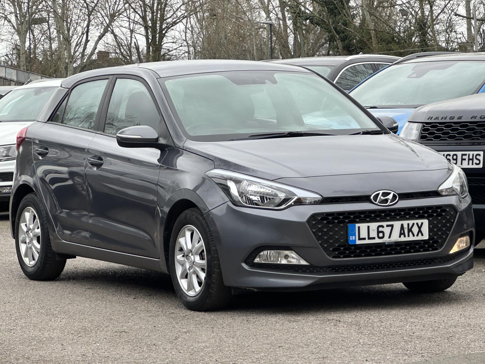 Hyundai i20 1.4 SE Hatchback 5dr Petrol Auto Euro 6 (100 ps)