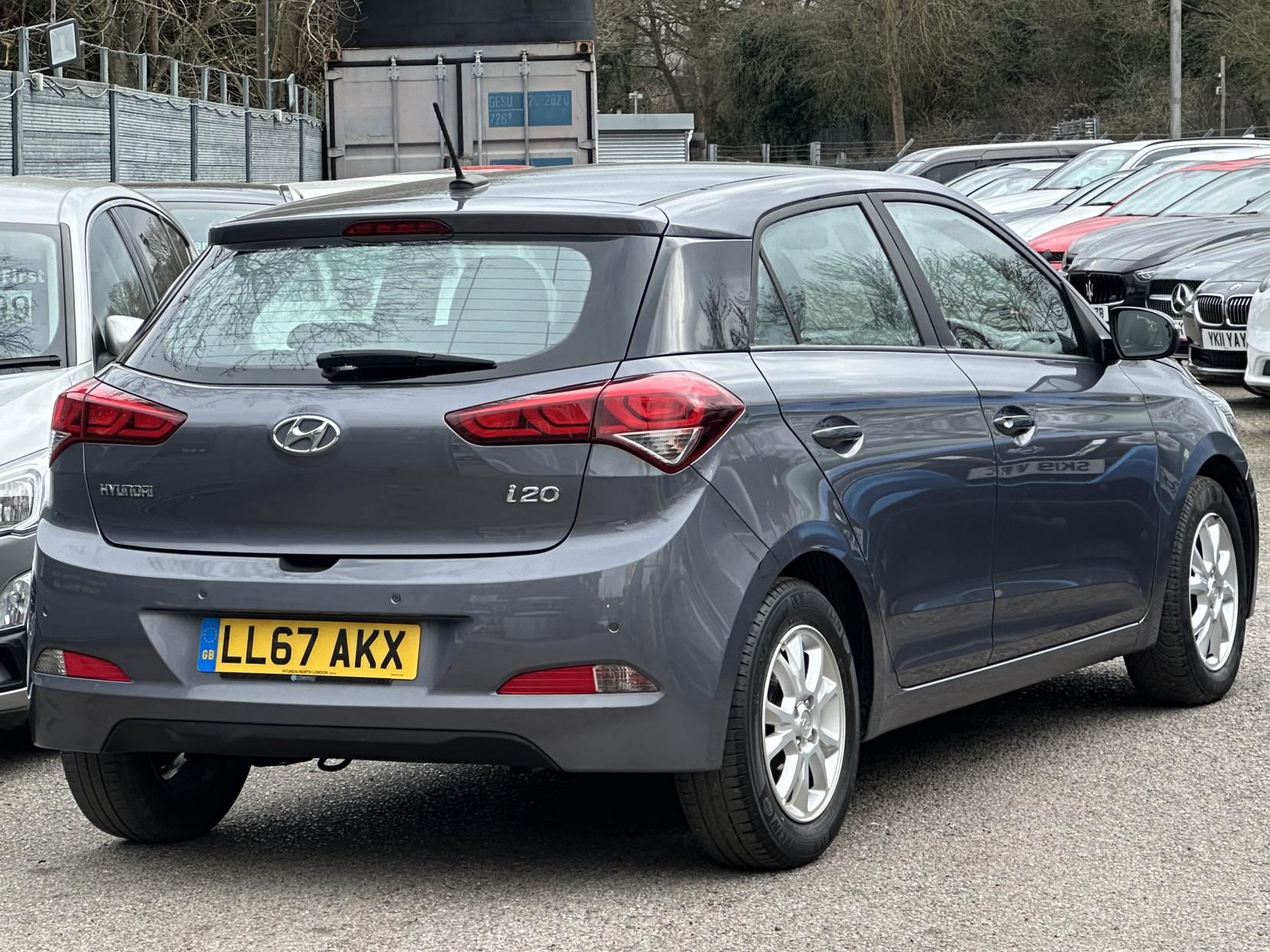 Hyundai i20 1.4 SE Hatchback 5dr Petrol Auto Euro 6 (100 ps)