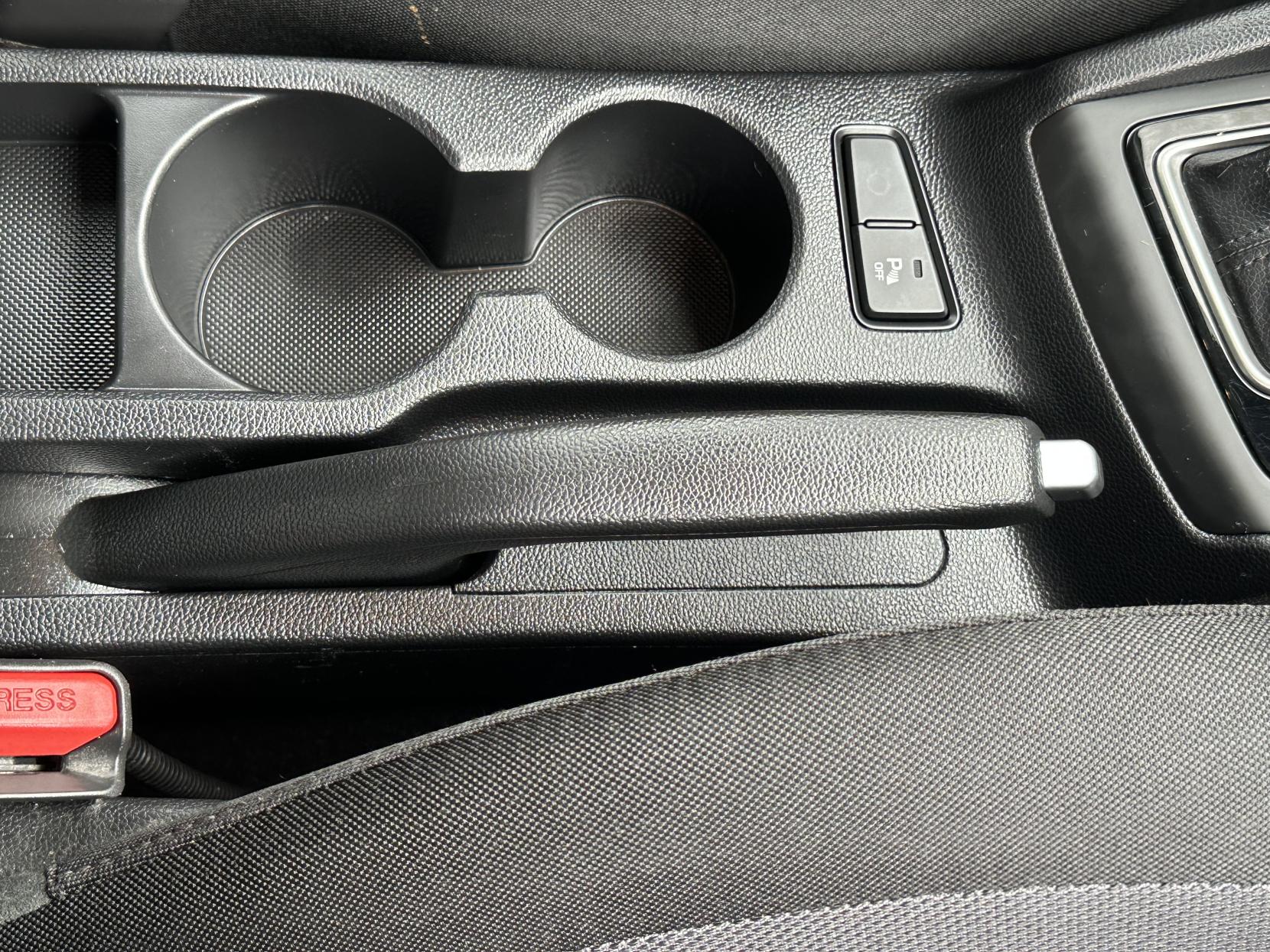 Hyundai i20 1.4 SE Hatchback 5dr Petrol Auto Euro 6 (100 ps)