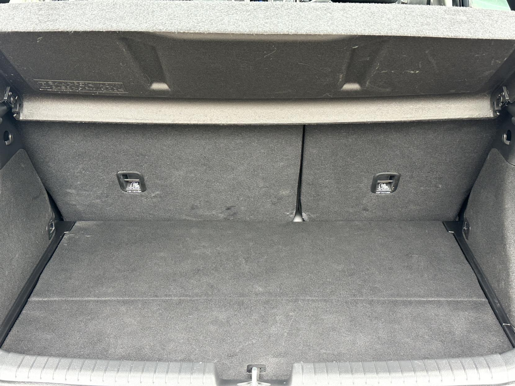 Hyundai i20 1.4 SE Hatchback 5dr Petrol Auto Euro 6 (100 ps)