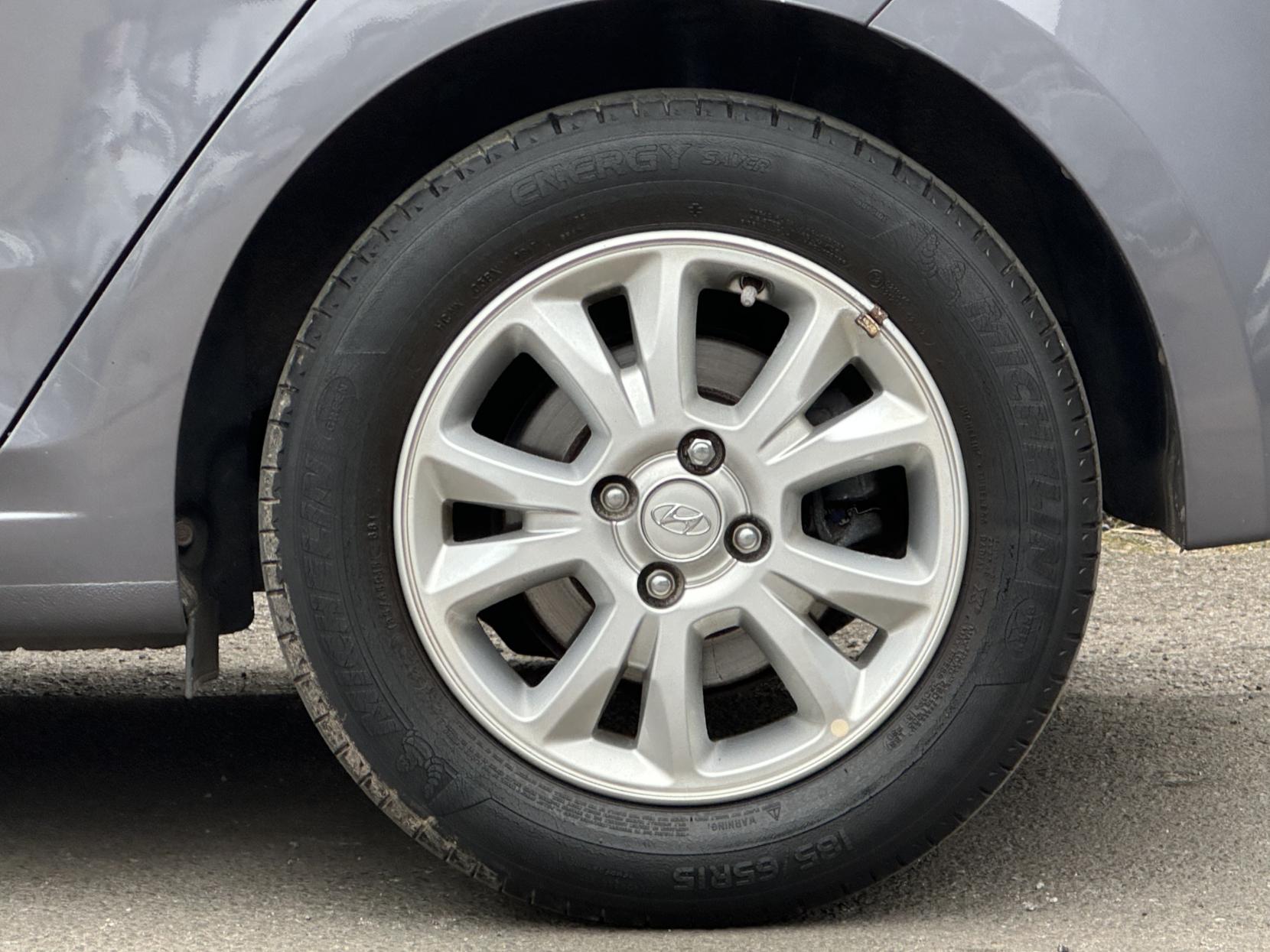 Hyundai i20 1.4 SE Hatchback 5dr Petrol Auto Euro 6 (100 ps)