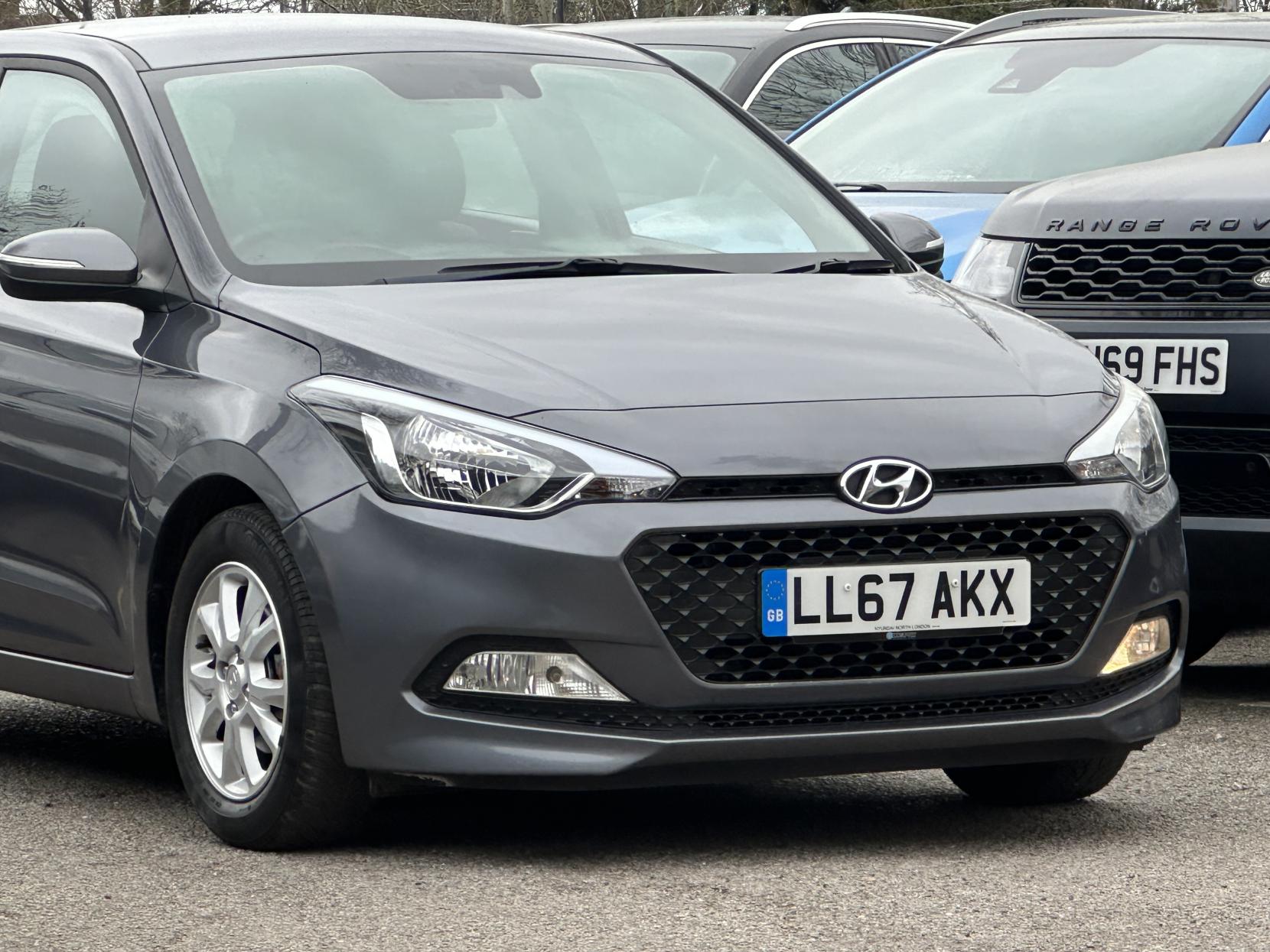 Hyundai i20 1.4 SE Hatchback 5dr Petrol Auto Euro 6 (100 ps)