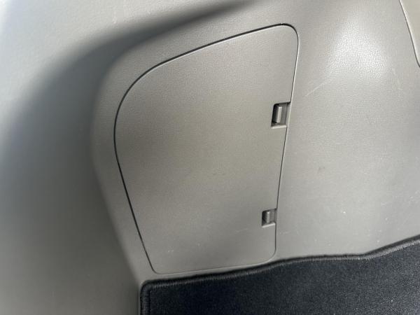 Nissan Leaf 24kWh Hatchback 5dr Electric Auto (107 bhp)
