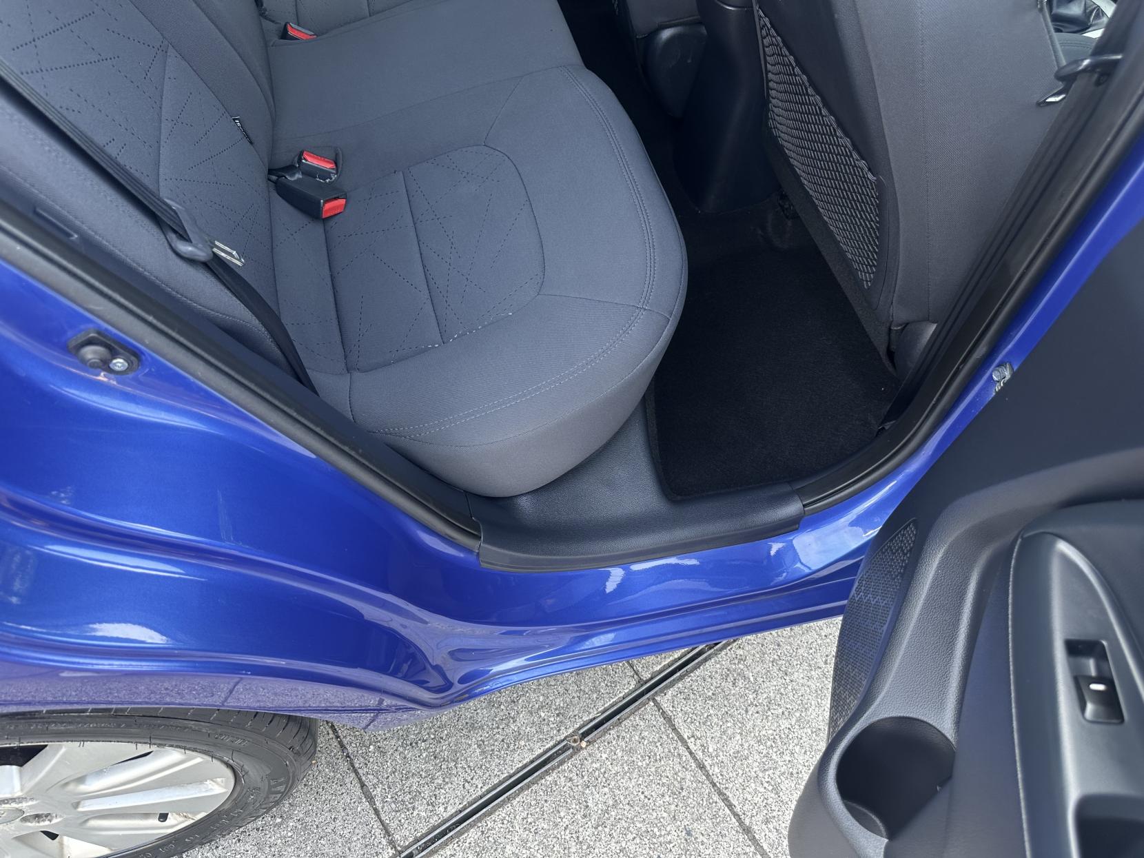 Kia Rio 1.25 2 Hatchback 5dr Petrol Manual Euro 5 (84 bhp)