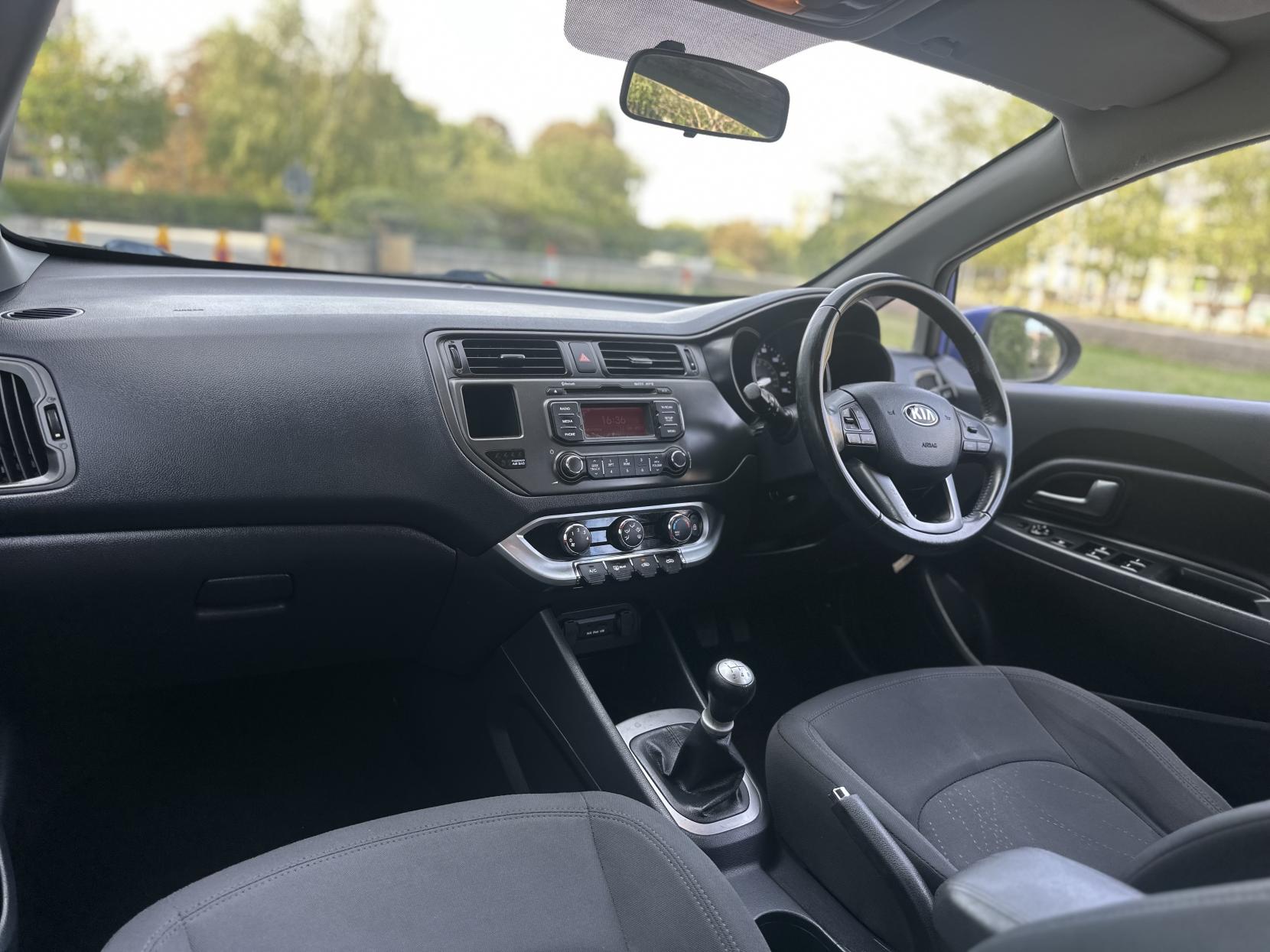 Kia Rio 1.25 2 Hatchback 5dr Petrol Manual Euro 5 (84 bhp)