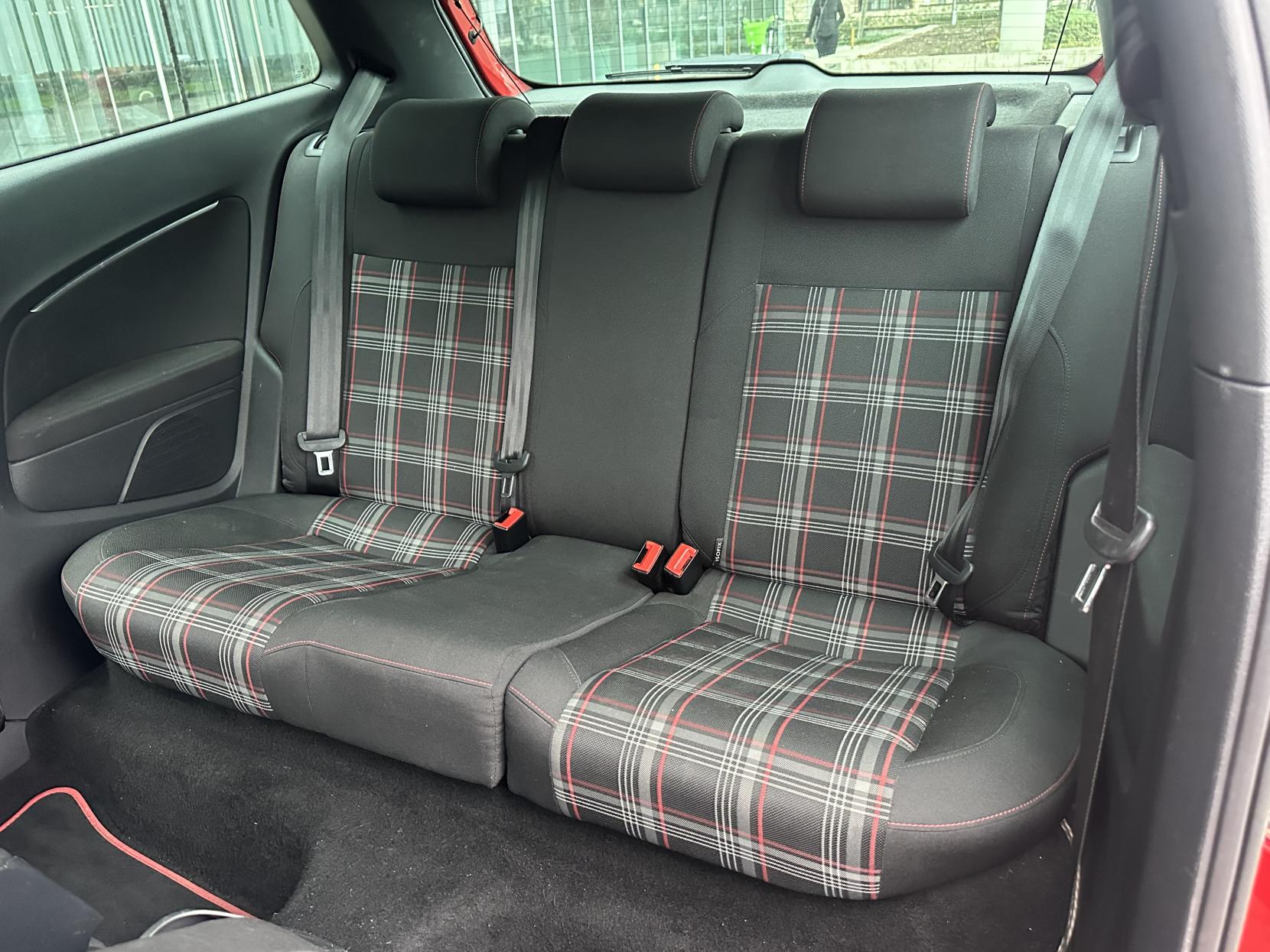 Volkswagen Polo 1.8 TSI BlueMotion Tech GTI Hatchback 3dr Petrol DSG Euro 6 (s/s) (192 ps)