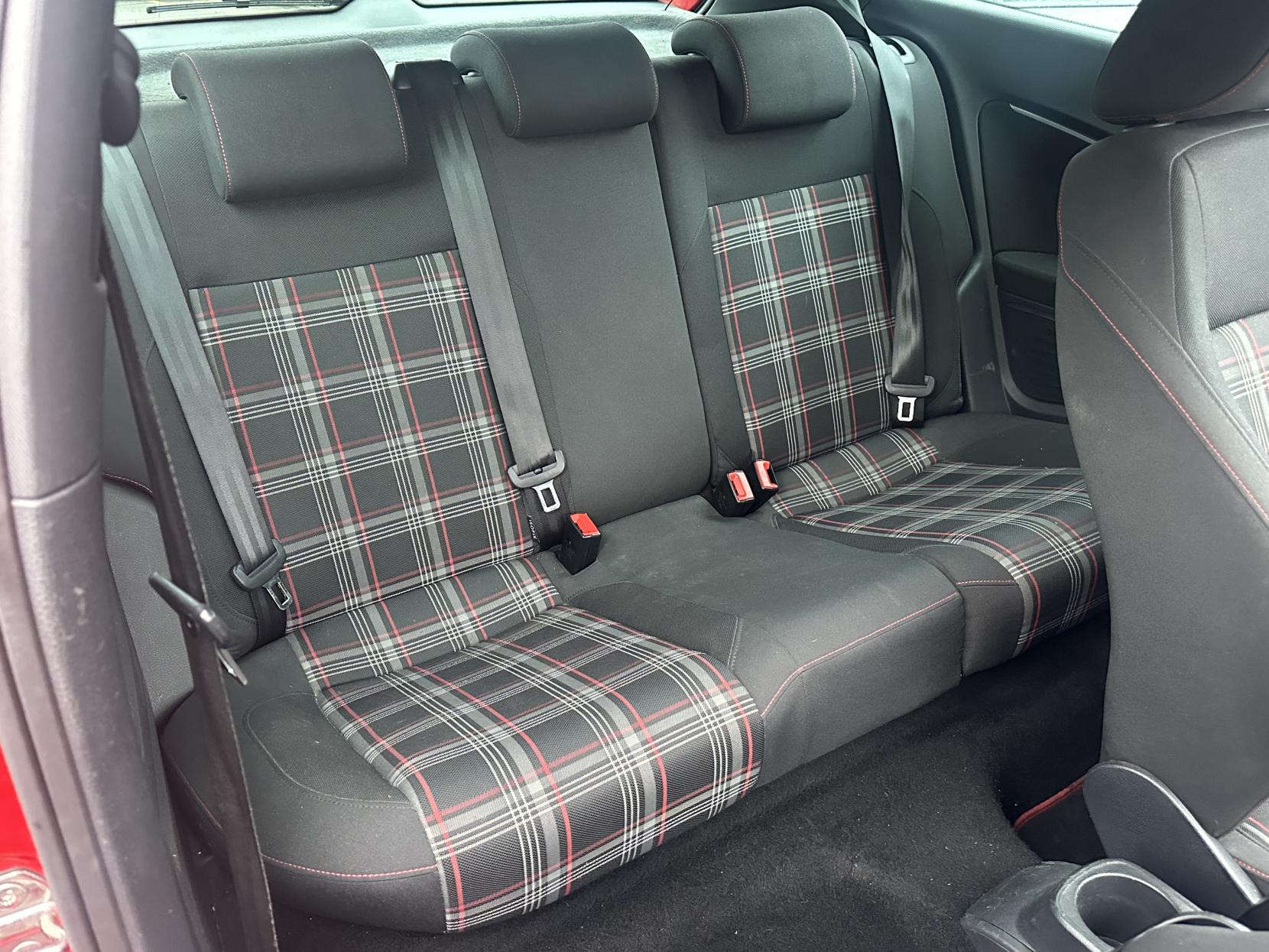 Volkswagen Polo 1.8 TSI BlueMotion Tech GTI Hatchback 3dr Petrol DSG Euro 6 (s/s) (192 ps)