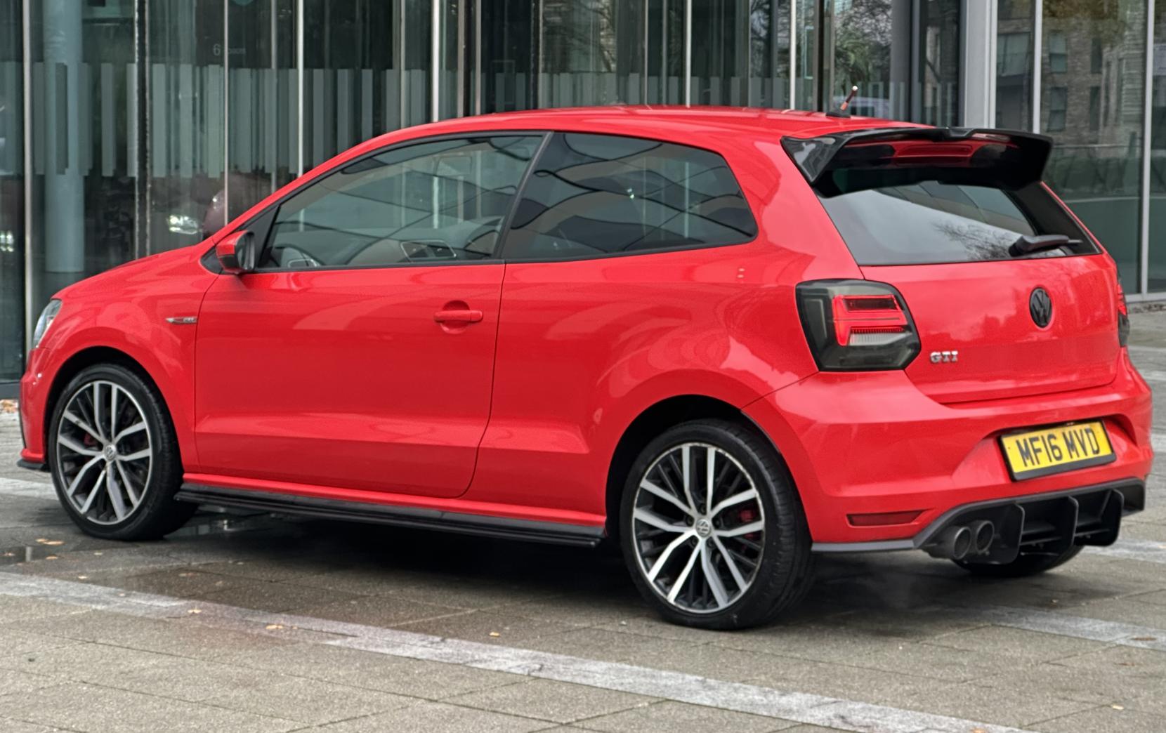 Volkswagen Polo 1.8 TSI BlueMotion Tech GTI Hatchback 3dr Petrol DSG Euro 6 (s/s) (192 ps)