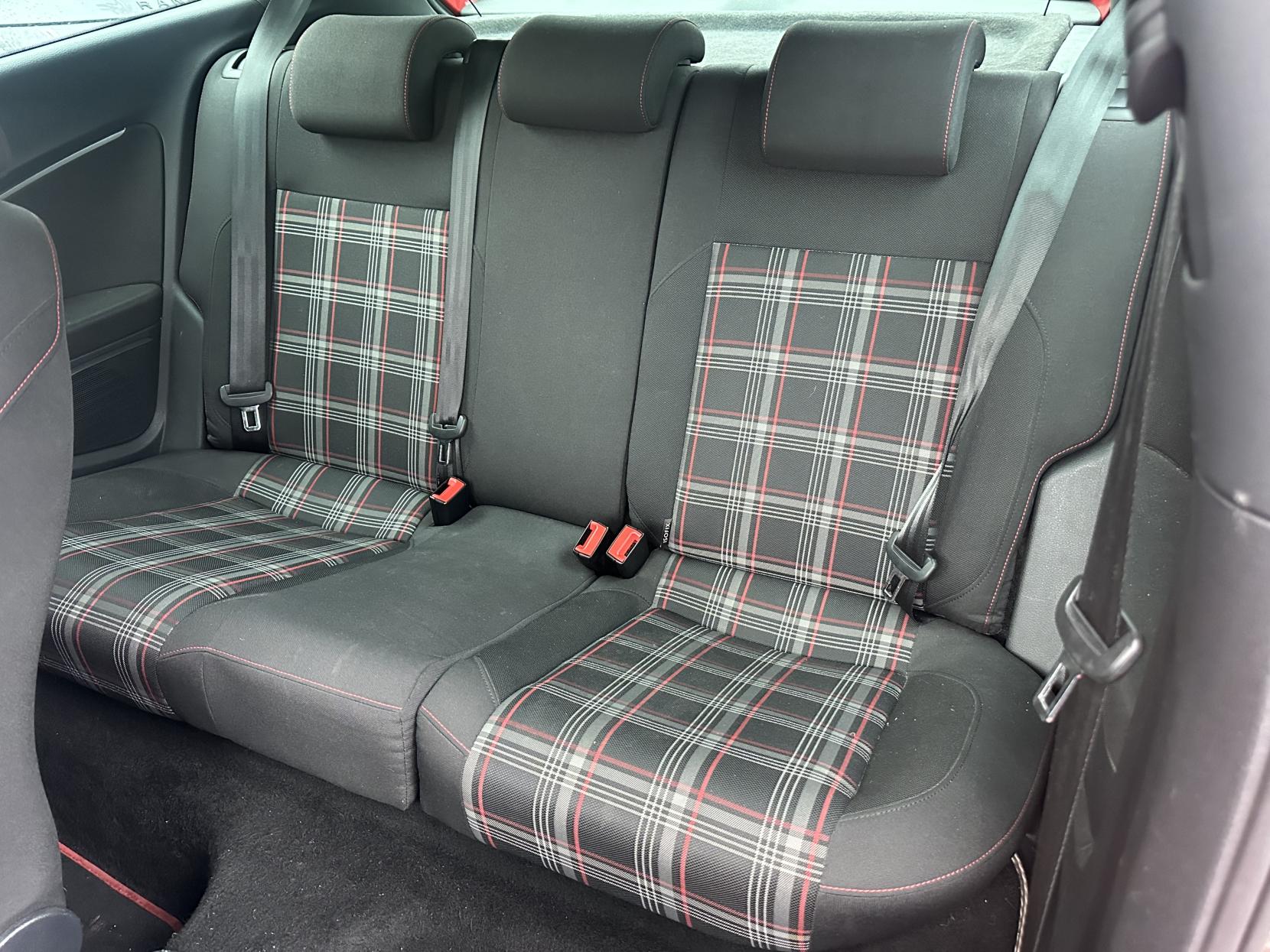 Volkswagen Polo 1.8 TSI BlueMotion Tech GTI Hatchback 3dr Petrol DSG Euro 6 (s/s) (192 ps)