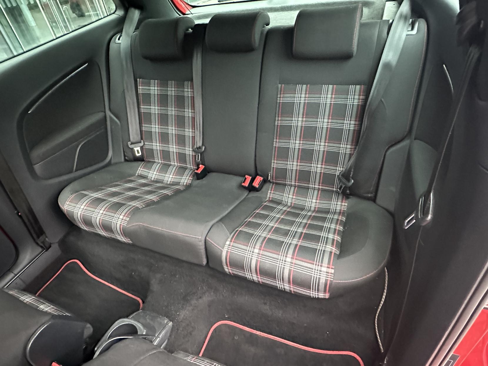 Volkswagen Polo 1.8 TSI BlueMotion Tech GTI Hatchback 3dr Petrol DSG Euro 6 (s/s) (192 ps)