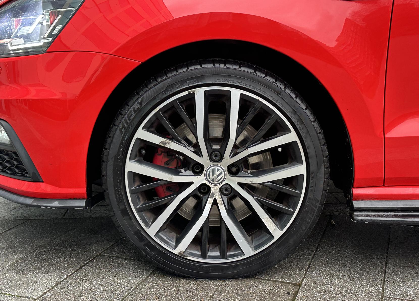 Volkswagen Polo 1.8 TSI BlueMotion Tech GTI Hatchback 3dr Petrol DSG Euro 6 (s/s) (192 ps)