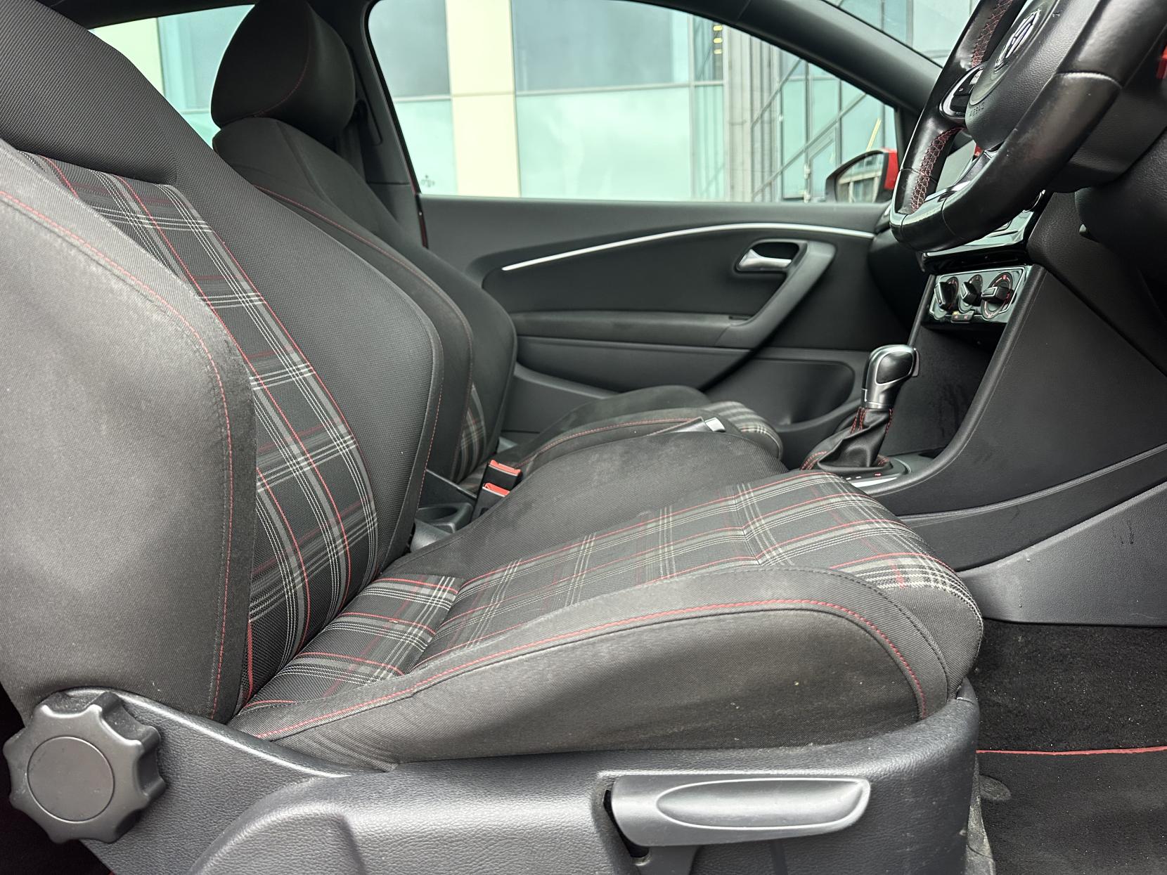 Volkswagen Polo 1.8 TSI BlueMotion Tech GTI Hatchback 3dr Petrol DSG Euro 6 (s/s) (192 ps)