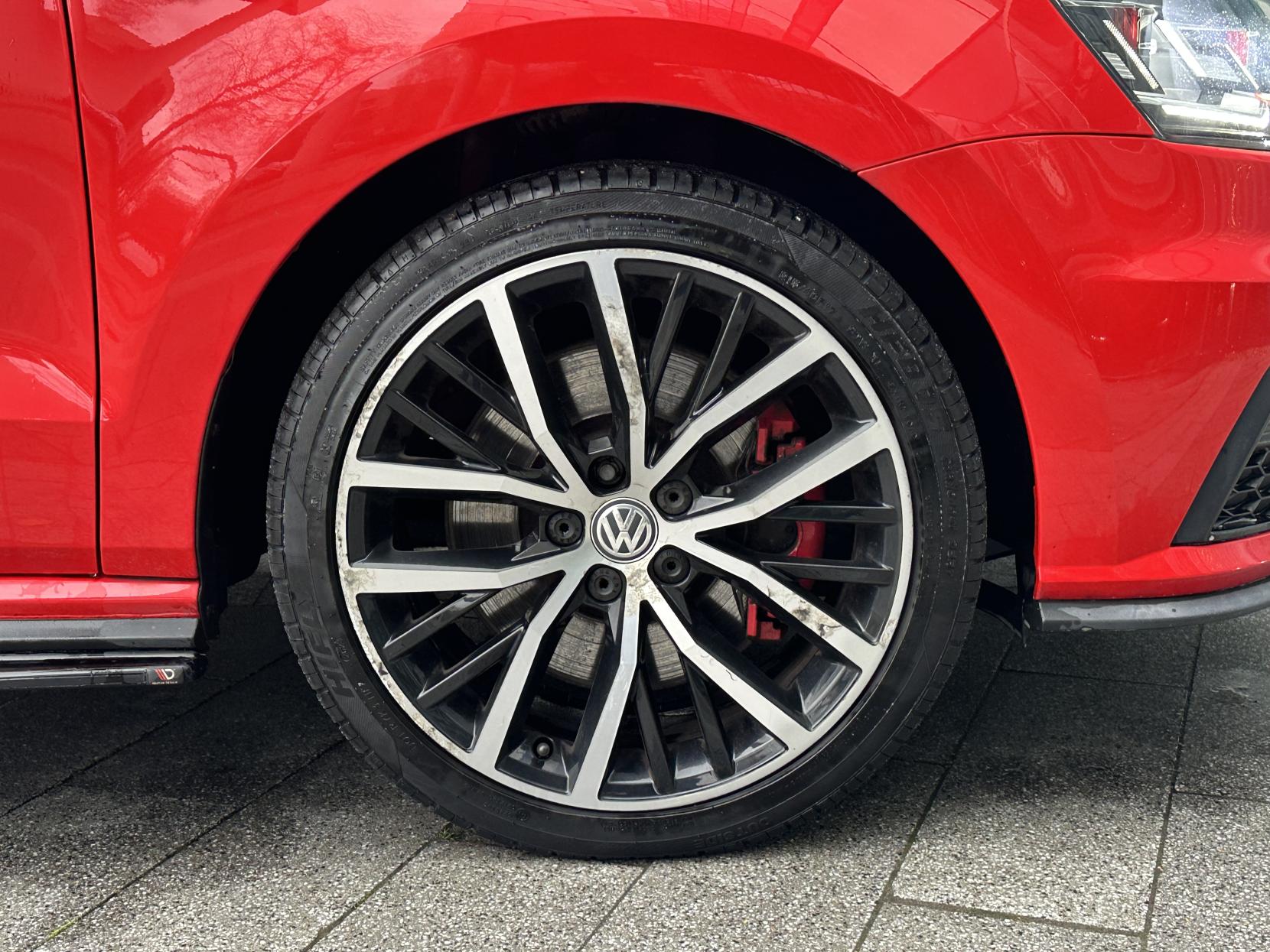 Volkswagen Polo 1.8 TSI BlueMotion Tech GTI Hatchback 3dr Petrol DSG Euro 6 (s/s) (192 ps)