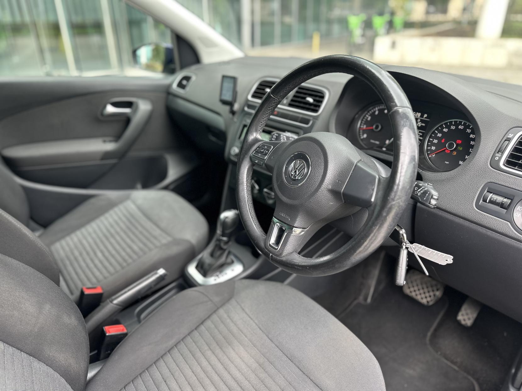 Volkswagen Polo 1.4 Match Edition Hatchback 5dr Petrol DSG Euro 5 (85 ps)
