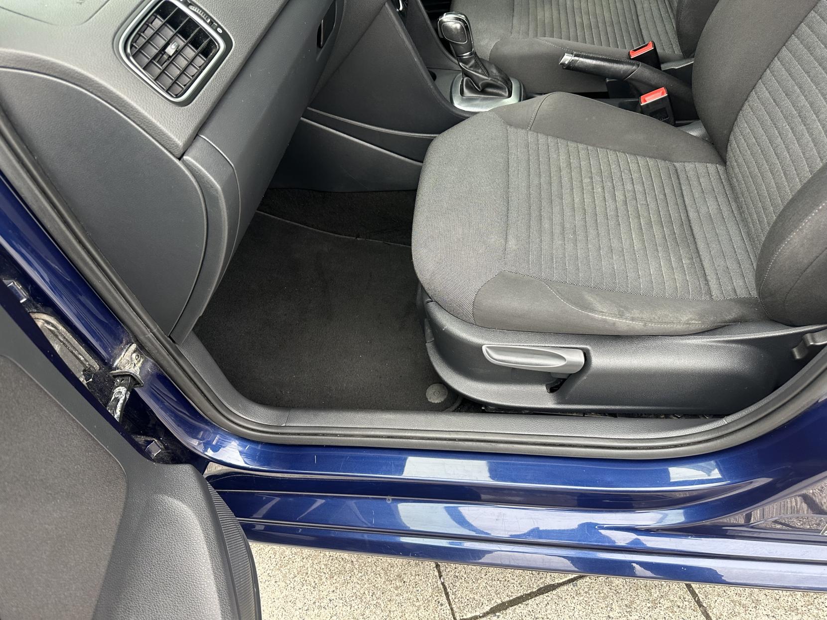 Volkswagen Polo 1.4 Match Edition Hatchback 5dr Petrol DSG Euro 5 (85 ps)