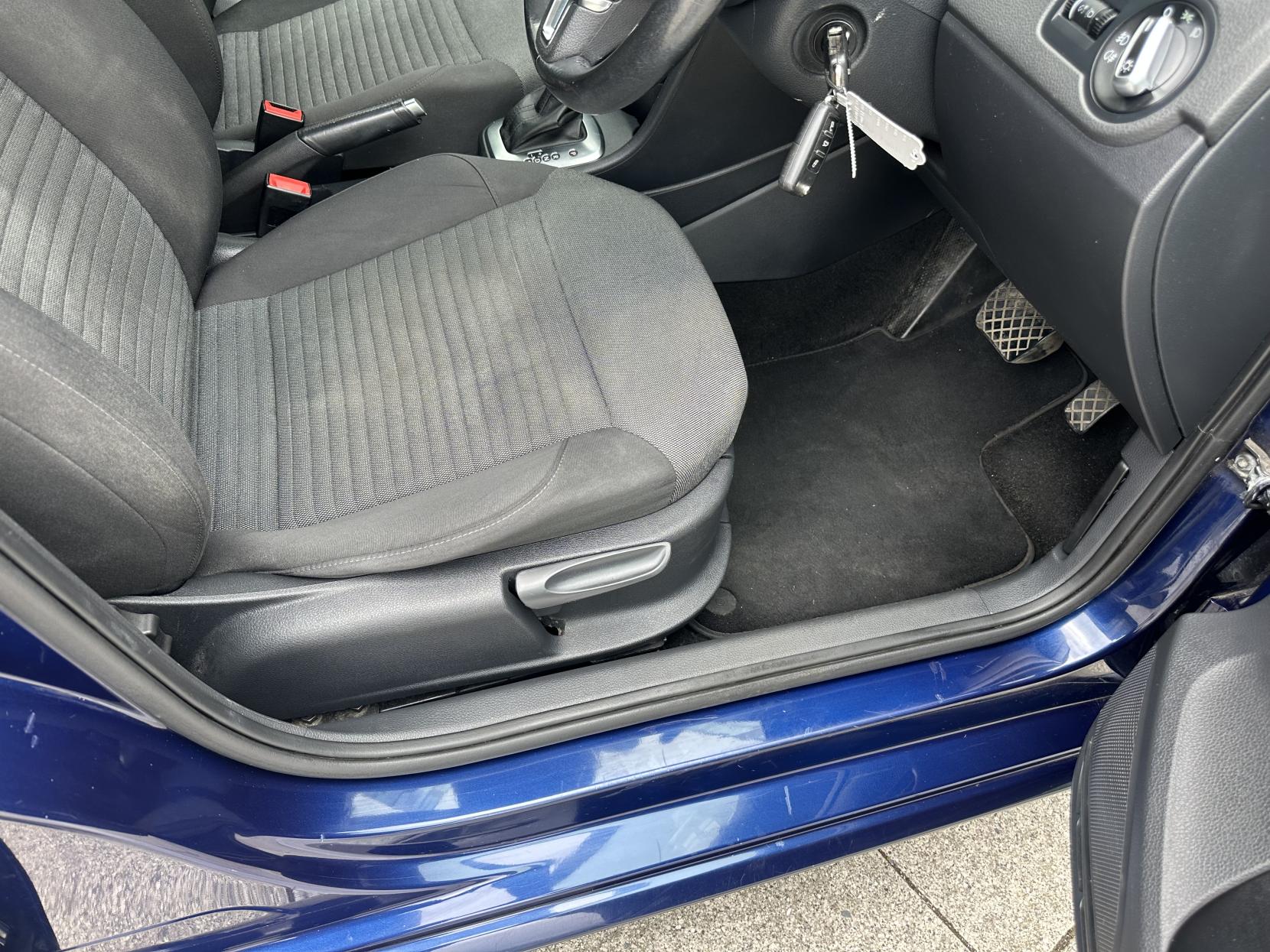 Volkswagen Polo 1.4 Match Edition Hatchback 5dr Petrol DSG Euro 5 (85 ps)