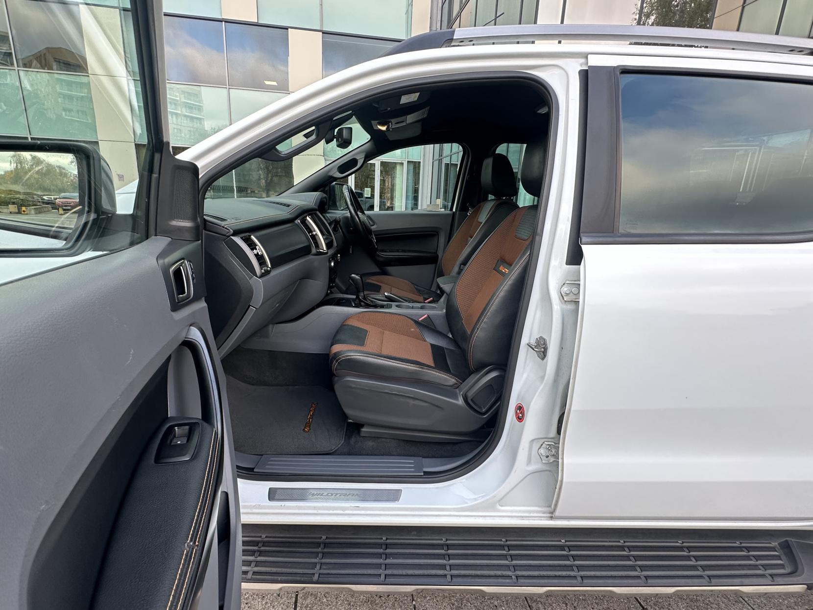 Ford Ranger 3.2 TDCi Wildtrak Pickup Double Cab 4dr Diesel Auto 4WD Euro 5 (200 ps)