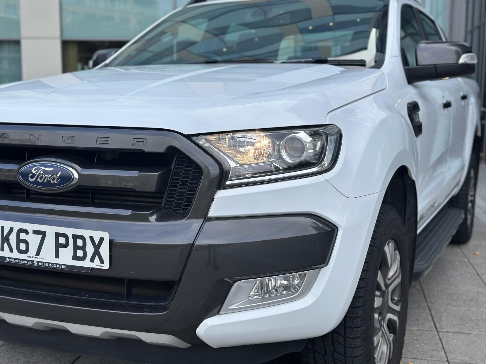Ford Ranger 3.2 TDCi Wildtrak Pickup Double Cab 4dr Diesel Auto 4WD Euro 5 (200 ps)