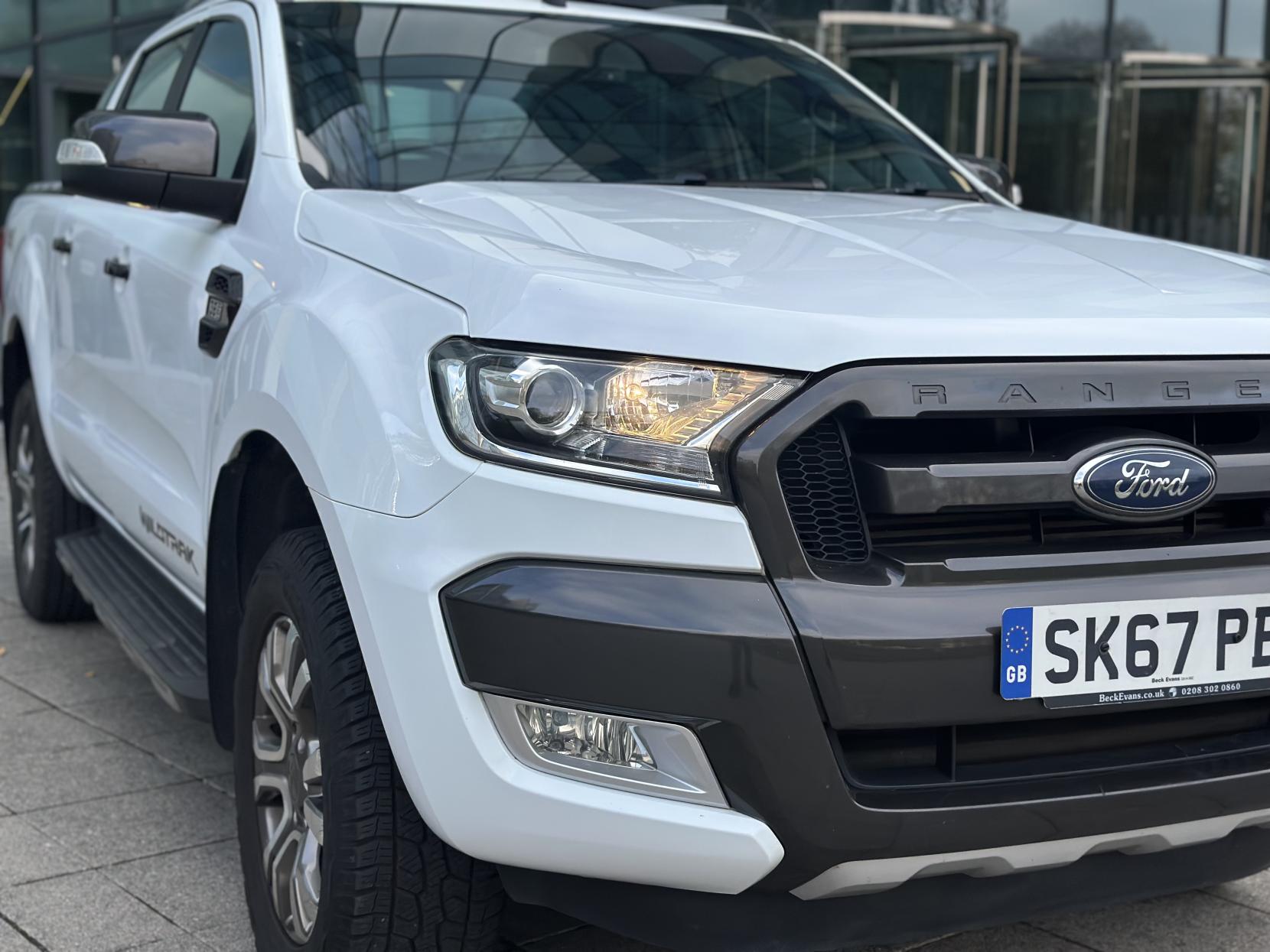 Ford Ranger 3.2 TDCi Wildtrak Pickup Double Cab 4dr Diesel Auto 4WD Euro 5 (200 ps)