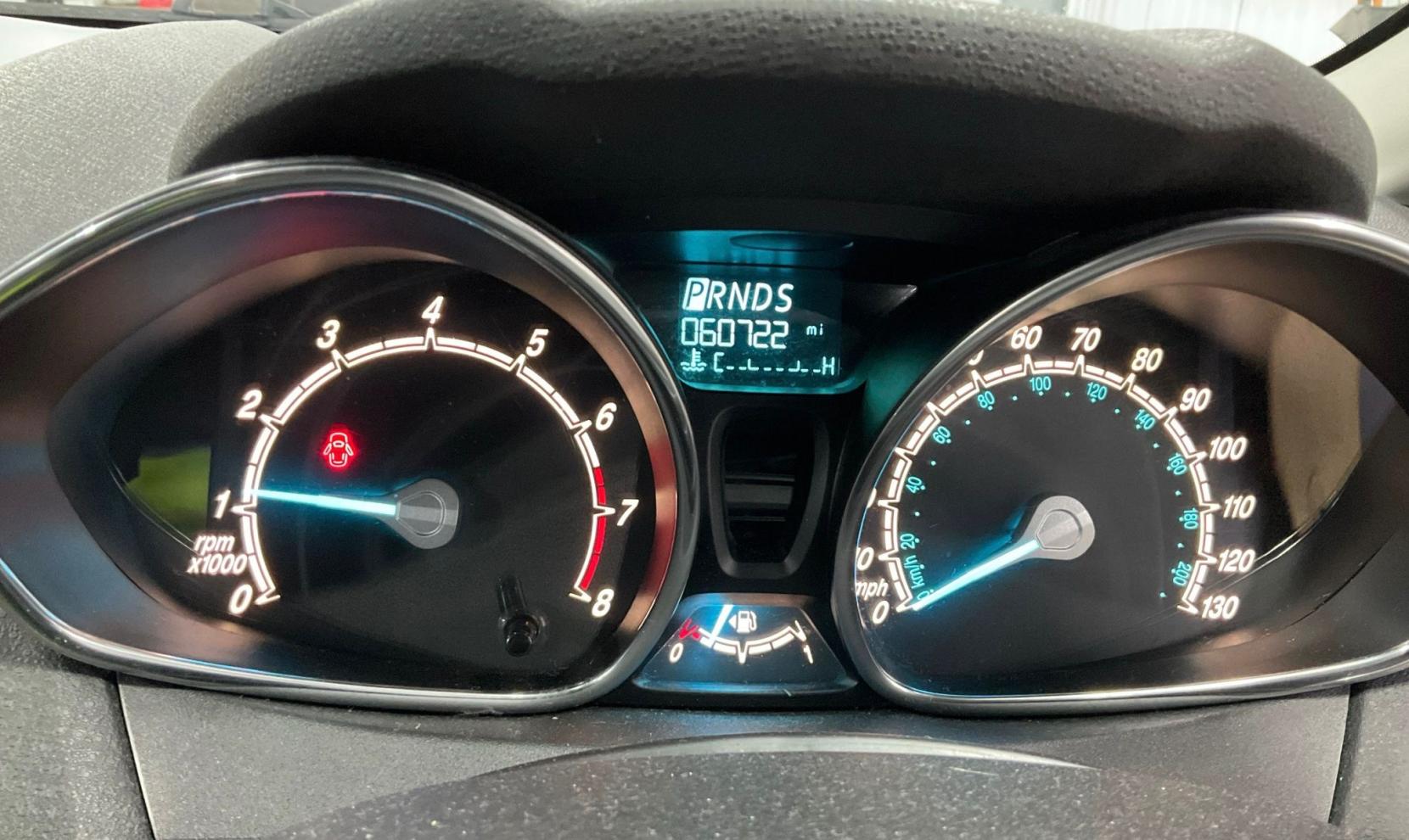 Ford Fiesta 1.0T EcoBoost Zetec Hatchback 5dr Petrol Powershift Euro 6 (100 ps)